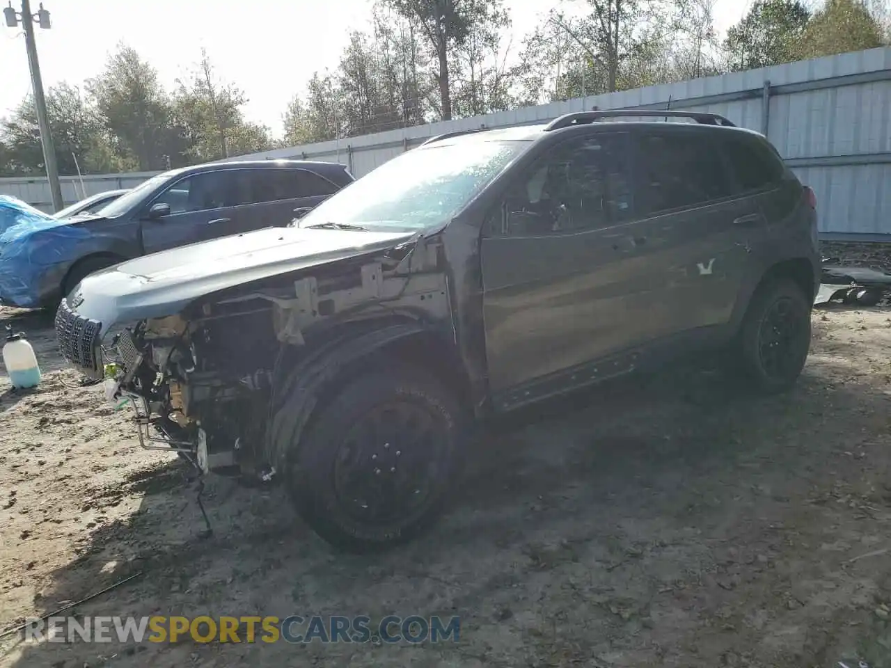 1 Photograph of a damaged car 1C4PJMBX8MD176421 JEEP CHEROKEE 2021