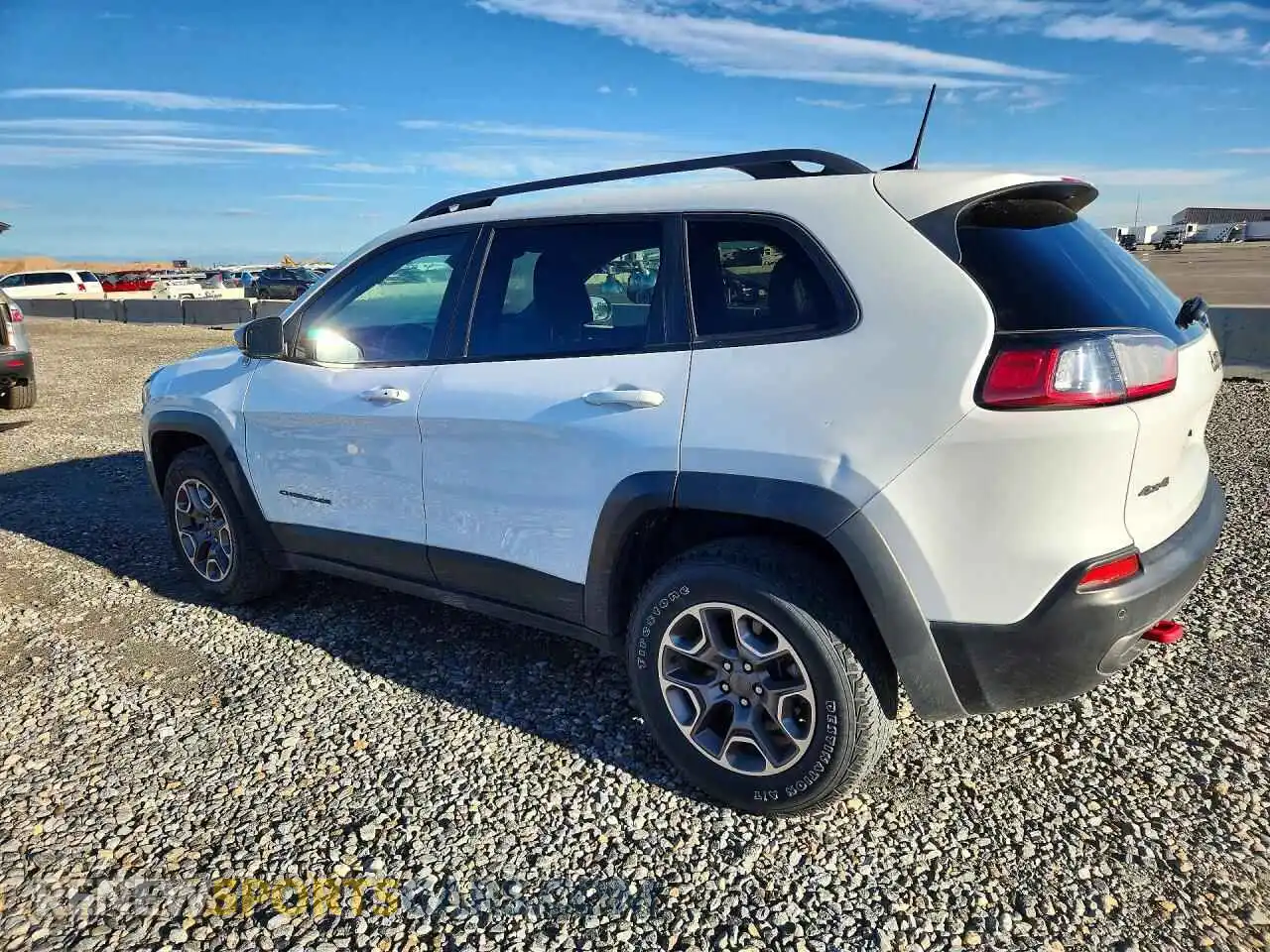 2 Photograph of a damaged car 1C4PJMBX9MD142097 JEEP CHEROKEE 2021