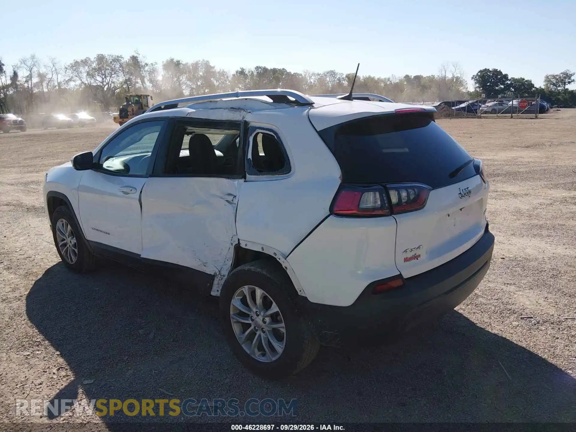 3 Photograph of a damaged car 1C4PJMCB2MD242559 JEEP CHEROKEE 2021