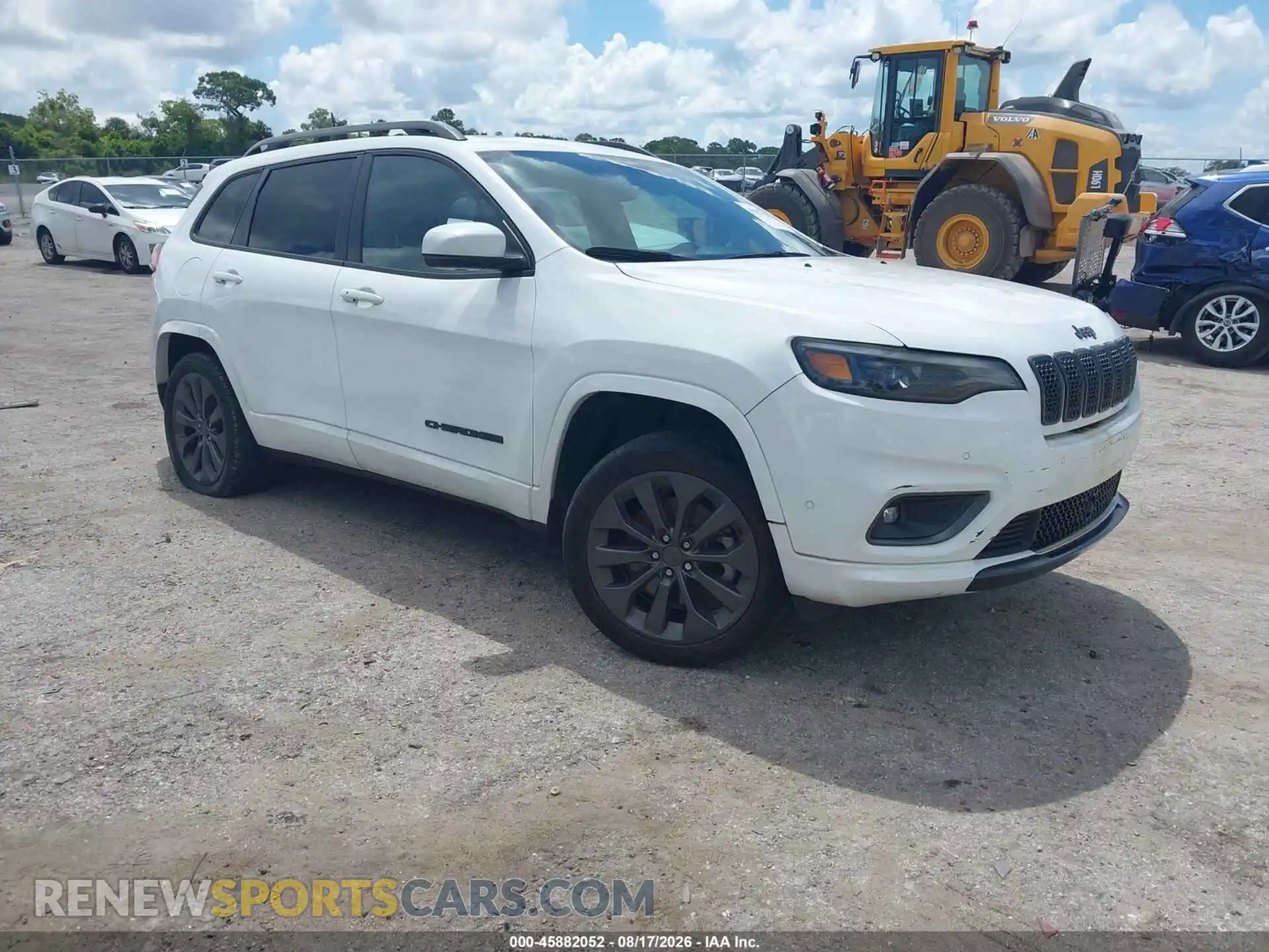 1 Photograph of a damaged car 1C4PJMDN2MD165829 JEEP CHEROKEE 2021