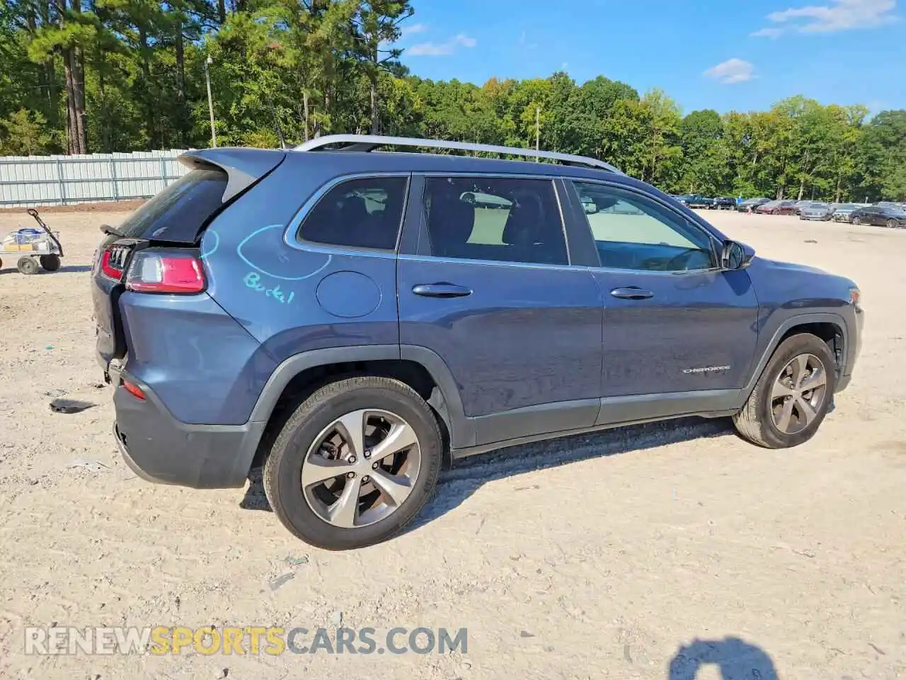 3 Photograph of a damaged car 1C4PJMDX1MD148196 JEEP CHEROKEE 2021