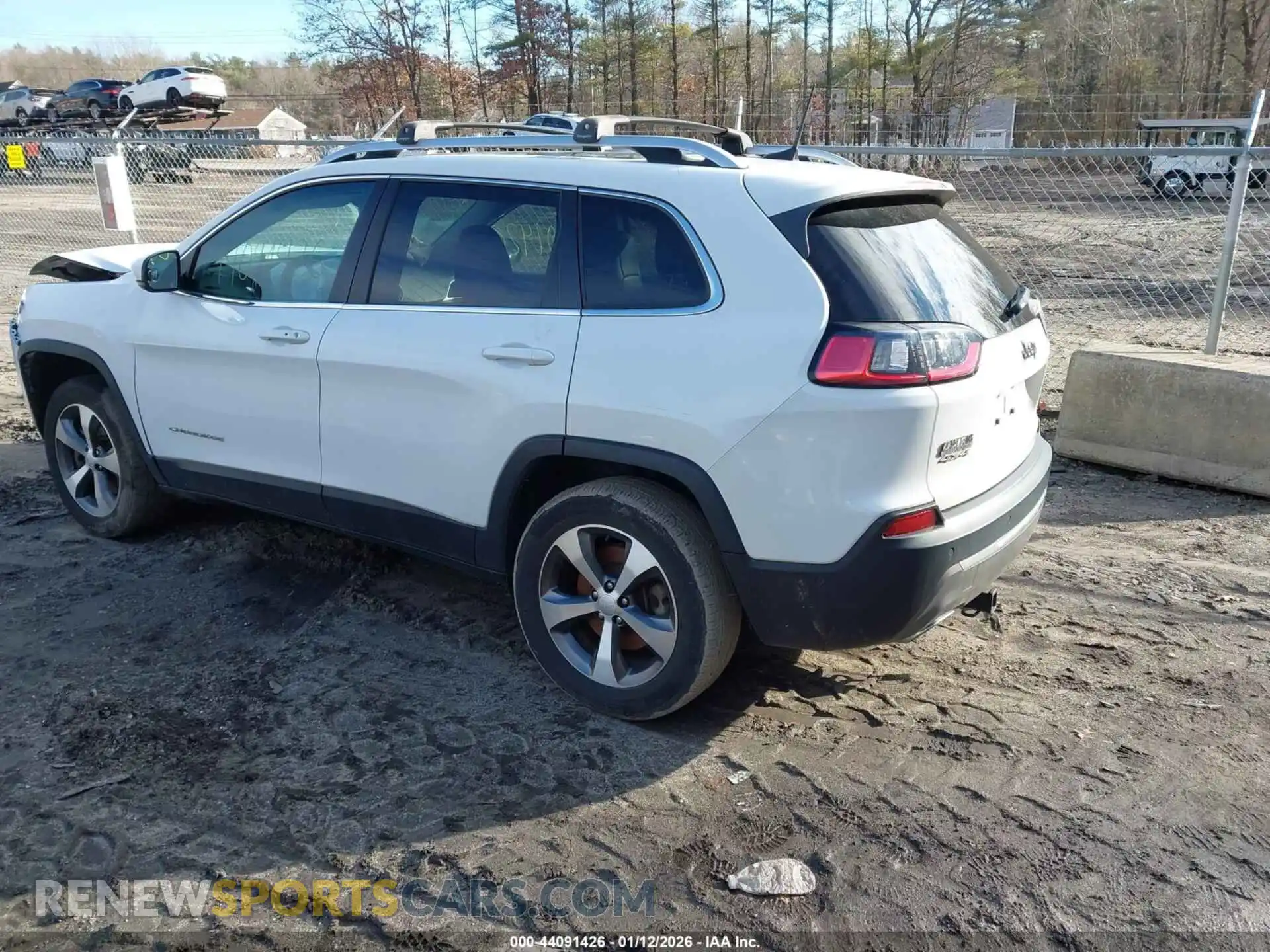 3 Photograph of a damaged car 1C4PJMDX2MD200662 JEEP CHEROKEE 2021