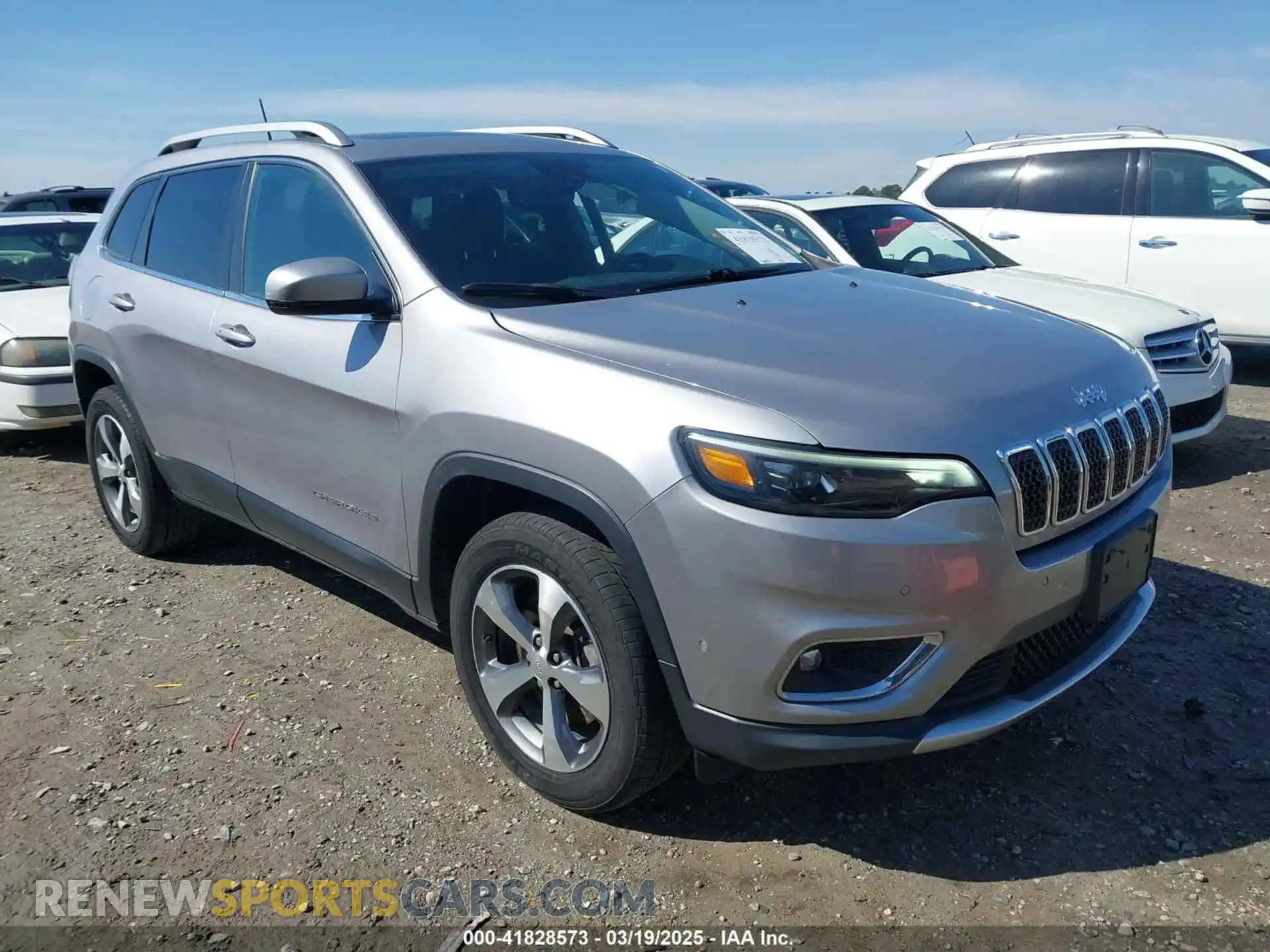 1 Photograph of a damaged car 1C4PJMDX5MD119056 JEEP CHEROKEE 2021