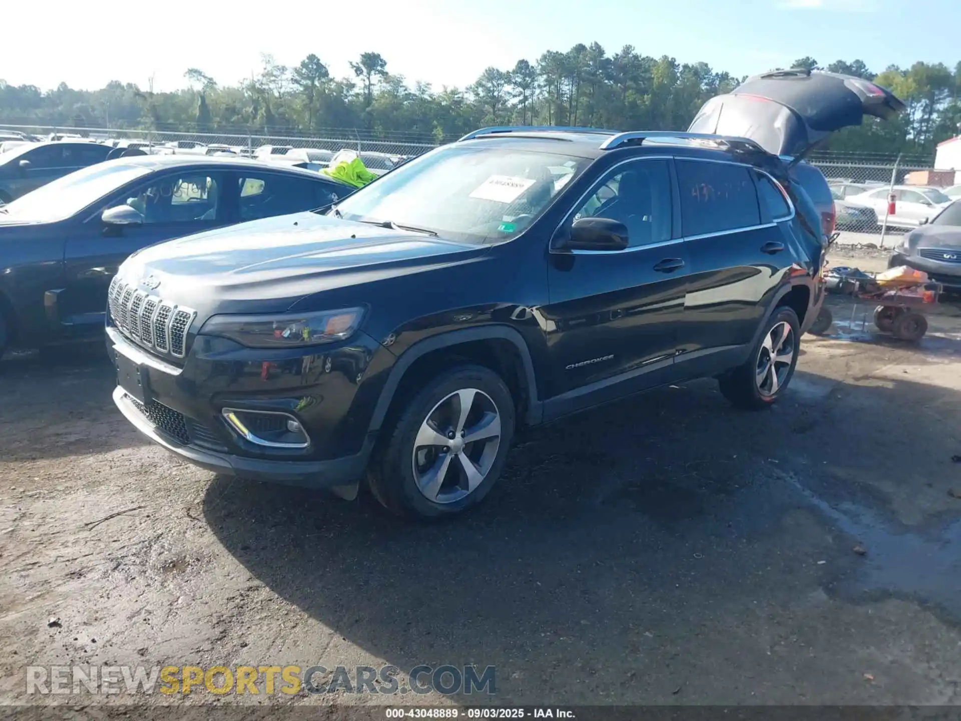 2 Photograph of a damaged car 1C4PJMDX6MD109149 JEEP CHEROKEE 2021