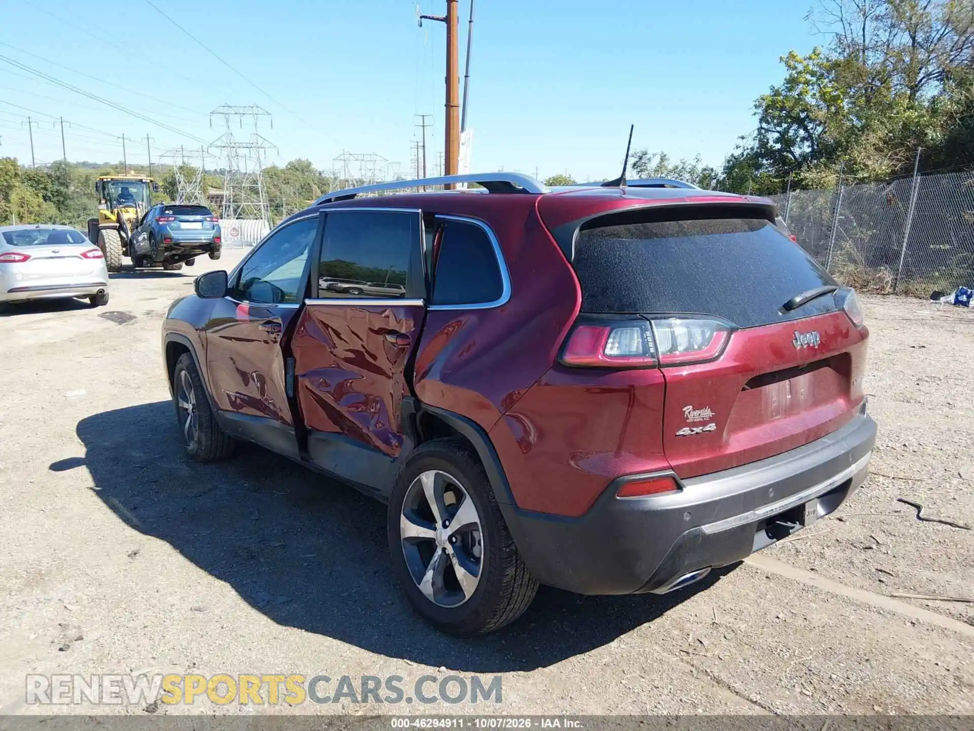 3 Photograph of a damaged car 1C4PJMDX8MD146235 JEEP CHEROKEE 2021