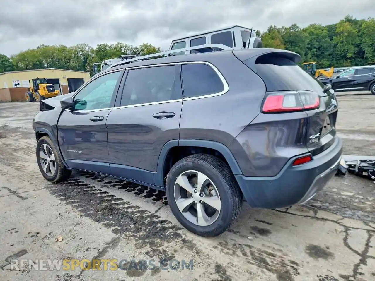 2 Photograph of a damaged car 1C4PJMDX9MD222058 JEEP CHEROKEE 2021
