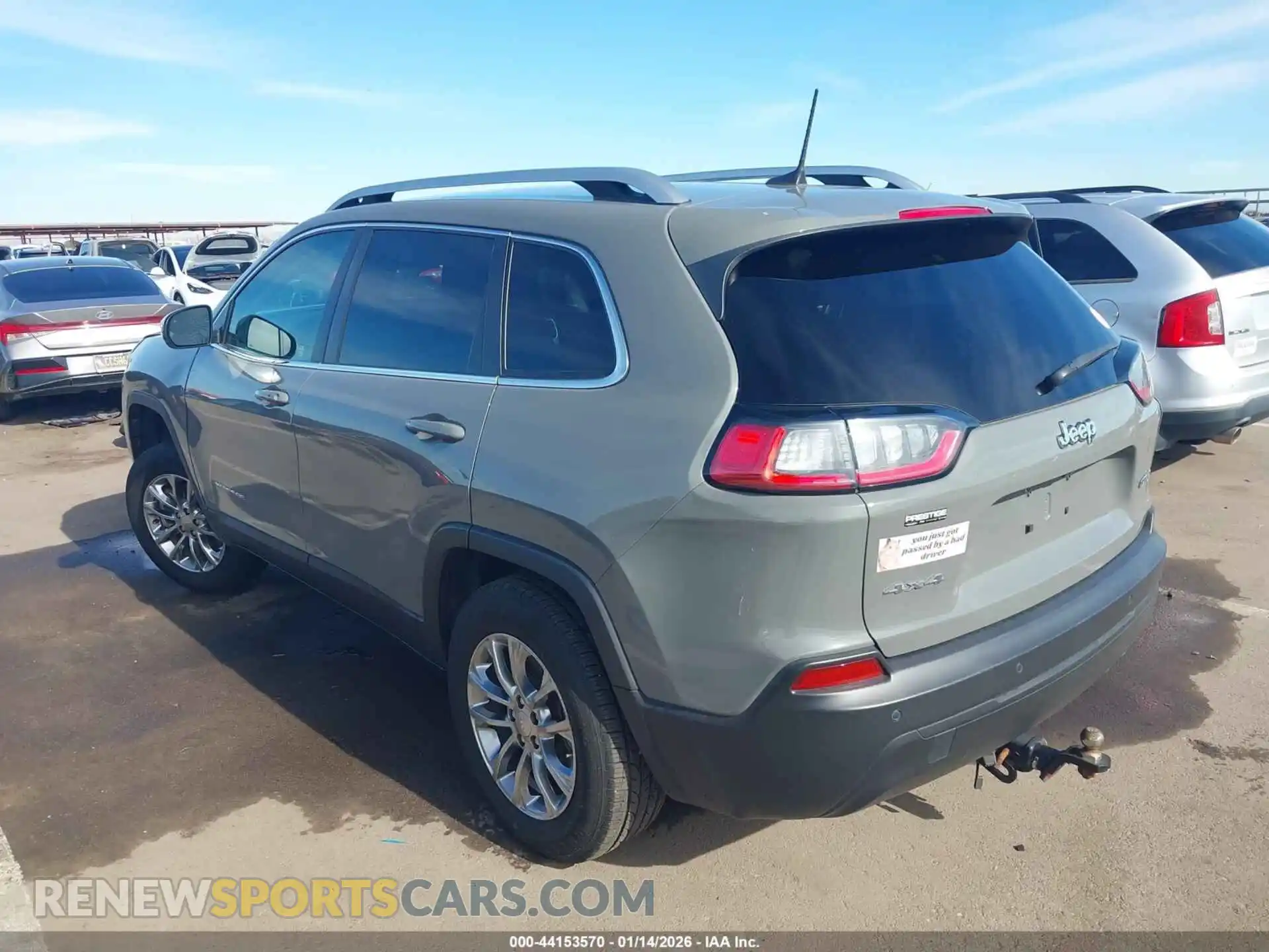 3 fotografías del automóvil dañado 1C4PJMLB0MD163228 JEEP CHEROKEE 2021