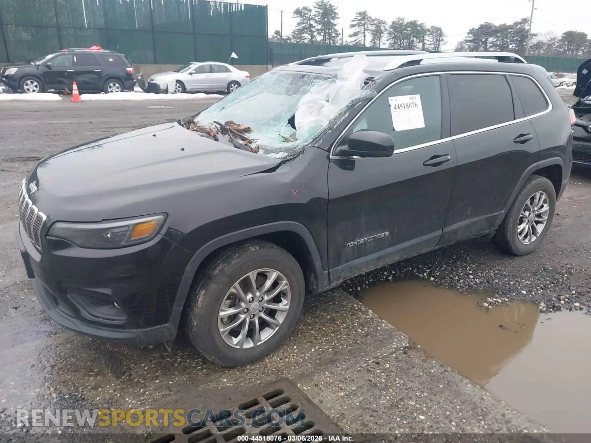 2 Photograph of a damaged car 1C4PJMLB3MD115609 JEEP CHEROKEE 2021