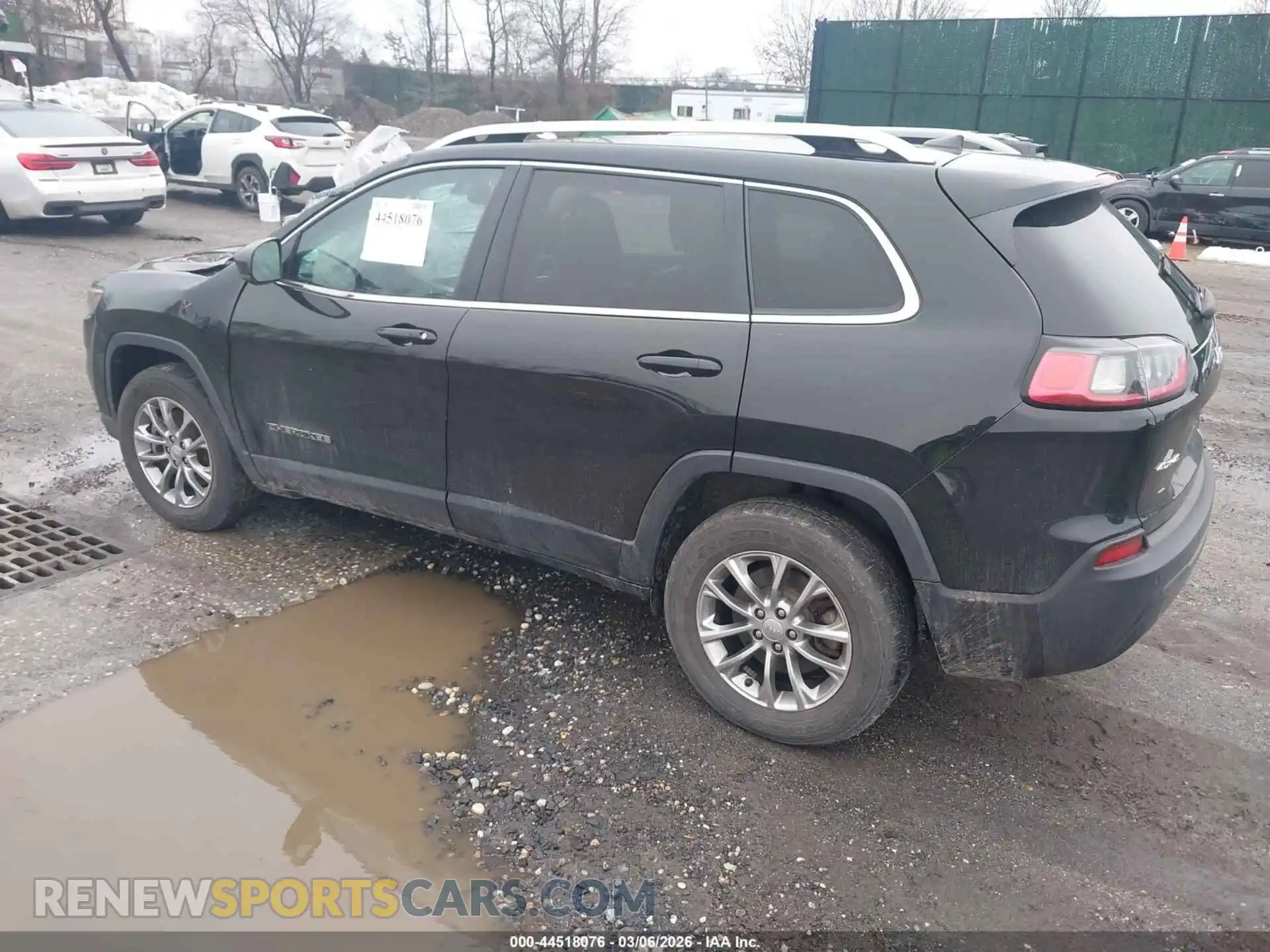 3 Photograph of a damaged car 1C4PJMLB3MD115609 JEEP CHEROKEE 2021