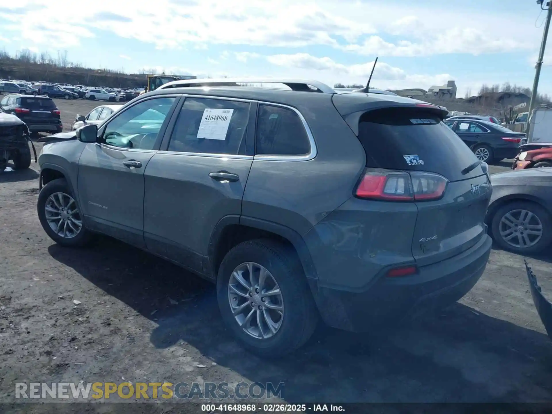 3 Photograph of a damaged car 1C4PJMLB4MD166407 JEEP CHEROKEE 2021