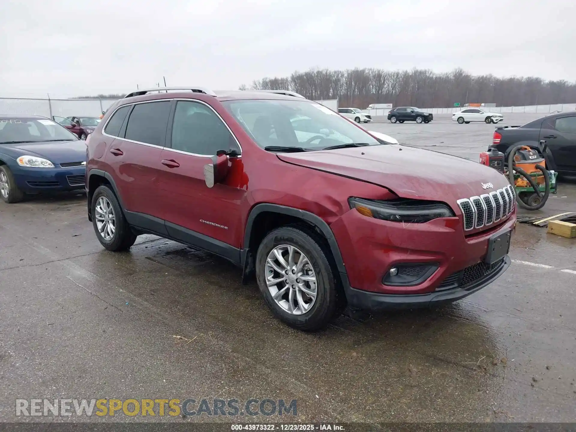 1 Photograph of a damaged car 1C4PJMLB6MD216448 JEEP CHEROKEE 2021