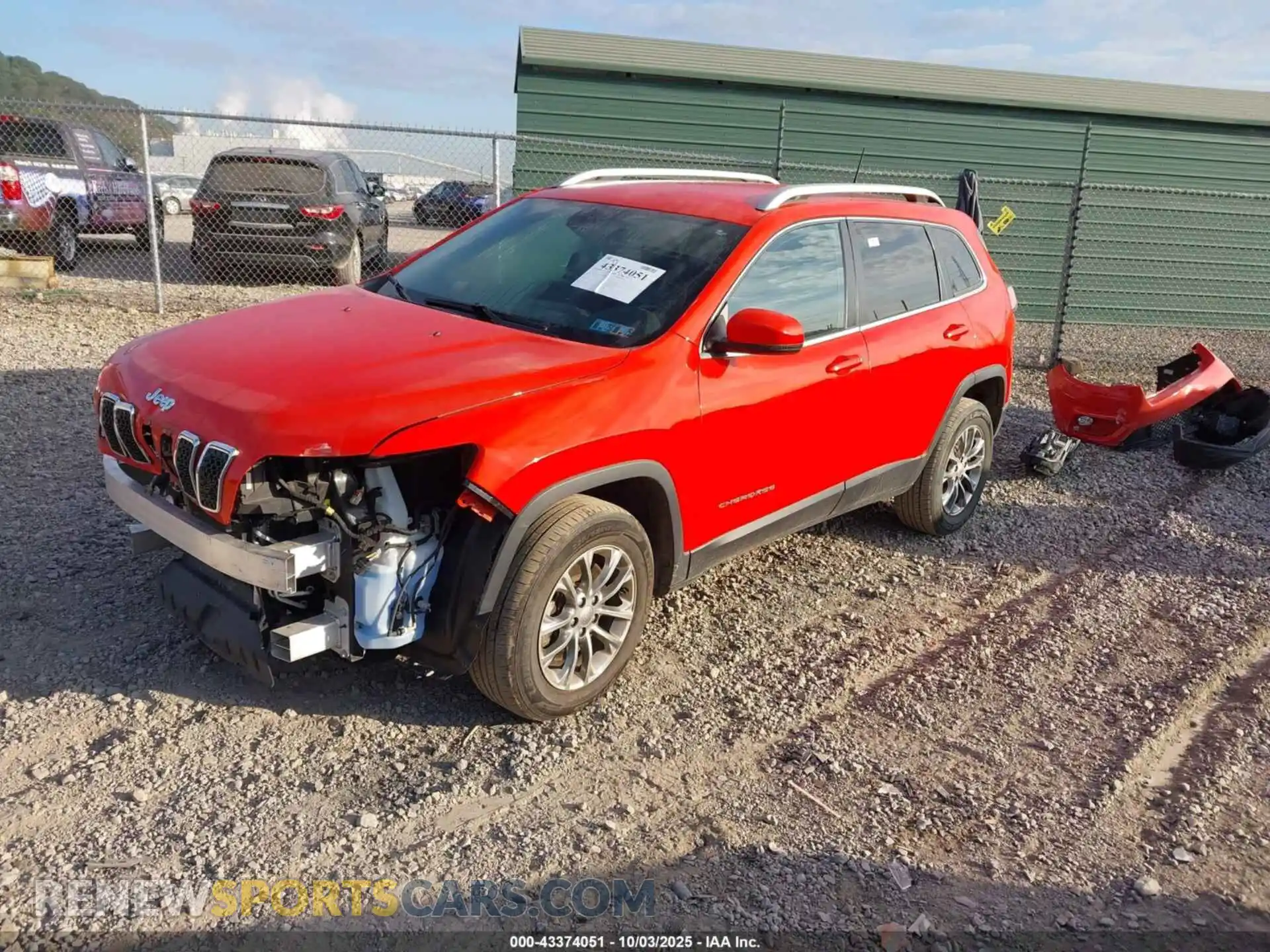 2 Photograph of a damaged car 1C4PJMLB7MD179586 JEEP CHEROKEE 2021