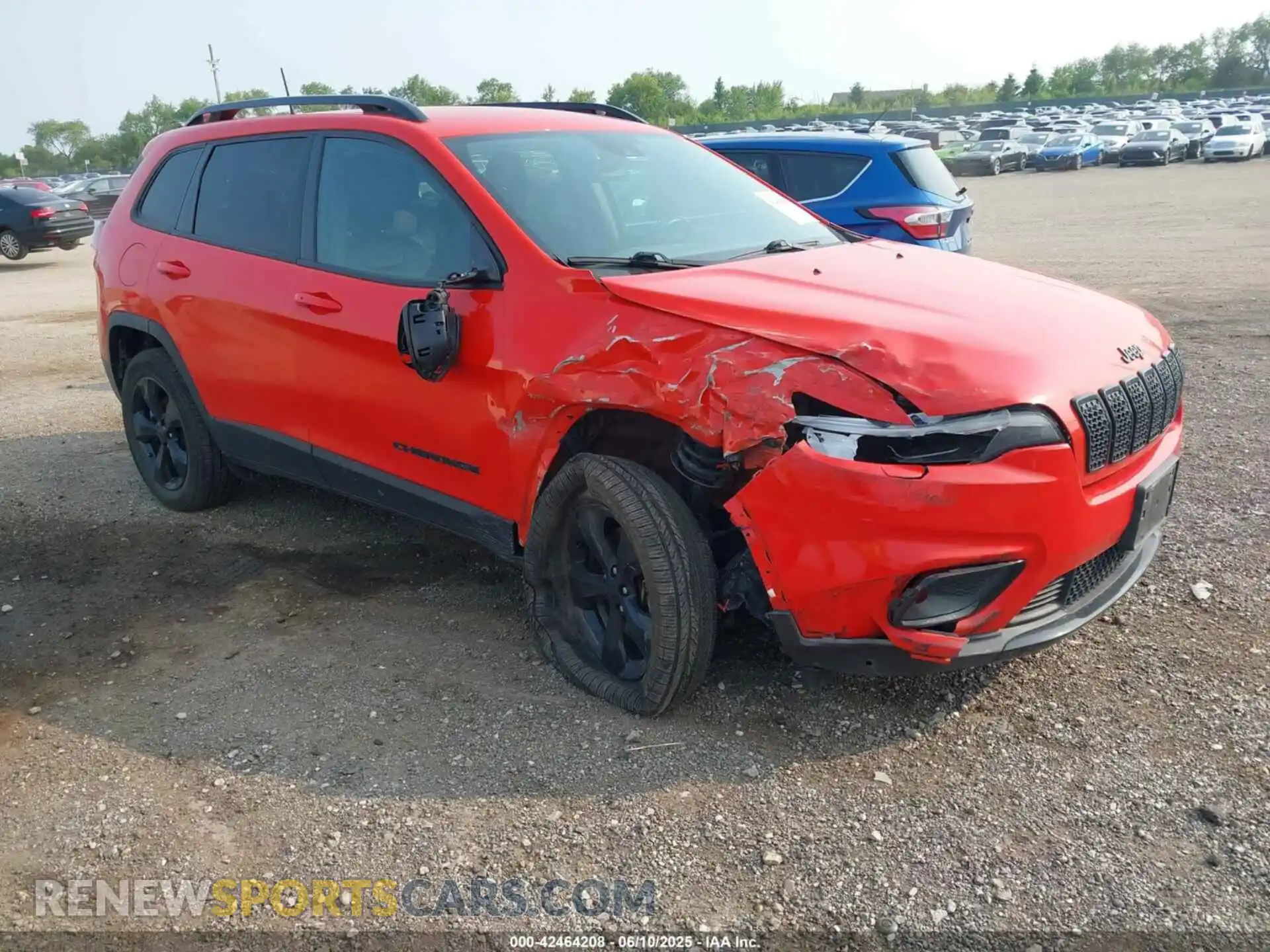1 Photograph of a damaged car 1C4PJMLB8MD123639 JEEP CHEROKEE 2021