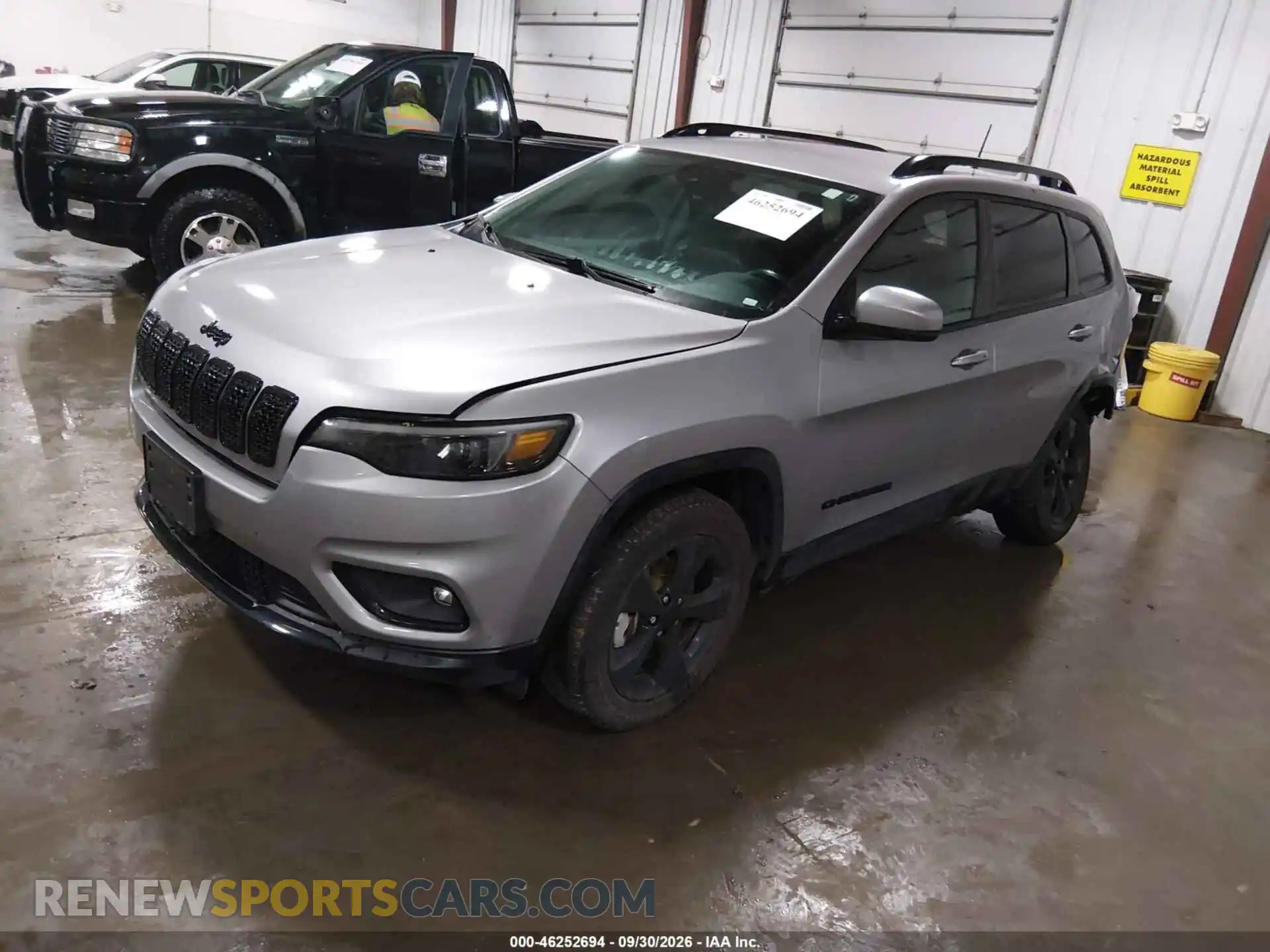 2 Photograph of a damaged car 1C4PJMLBXMD167996 JEEP CHEROKEE 2021