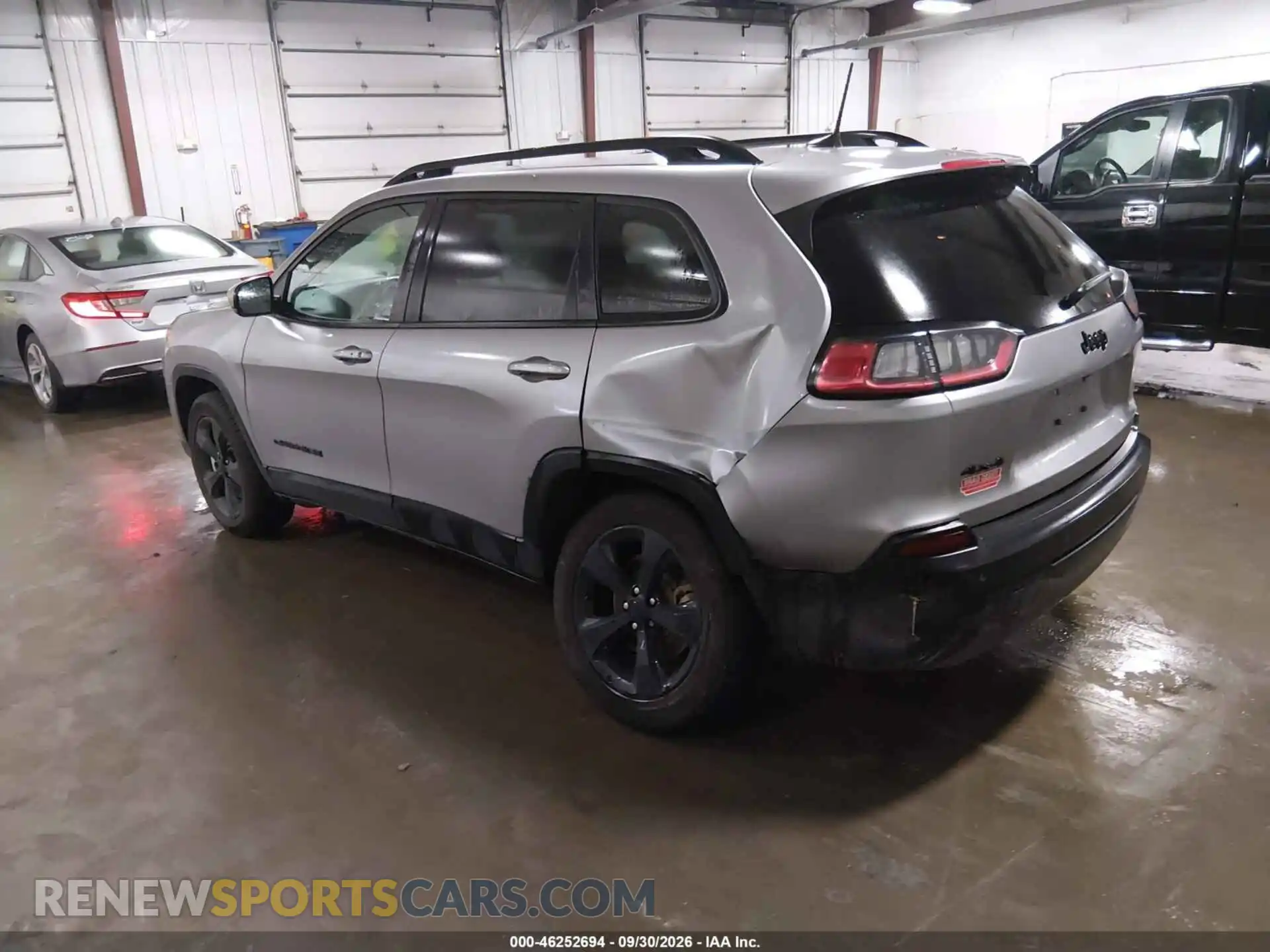 3 Photograph of a damaged car 1C4PJMLBXMD167996 JEEP CHEROKEE 2021