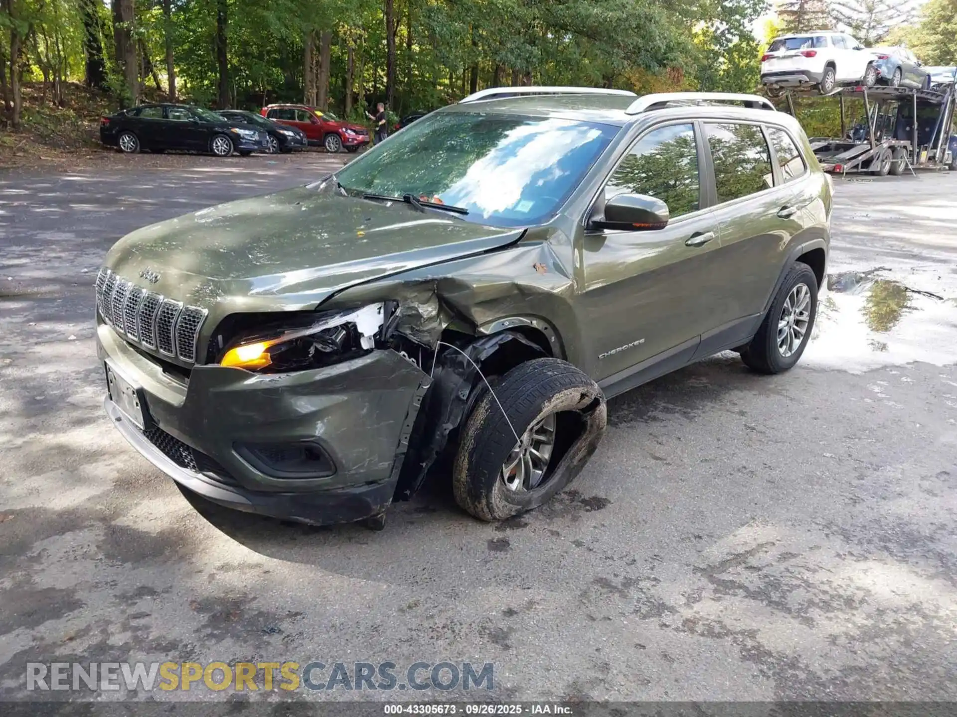 2 Photograph of a damaged car 1C4PJMLBXMD178786 JEEP CHEROKEE 2021