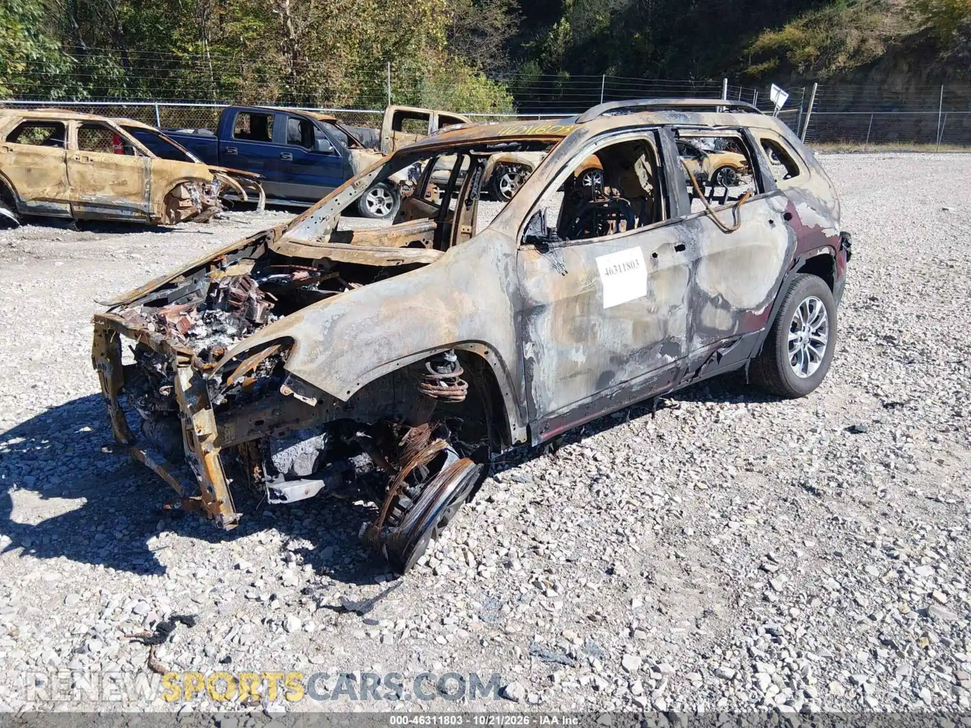 2 Photograph of a damaged car 1C4PJMMX0MD115545 JEEP CHEROKEE 2021