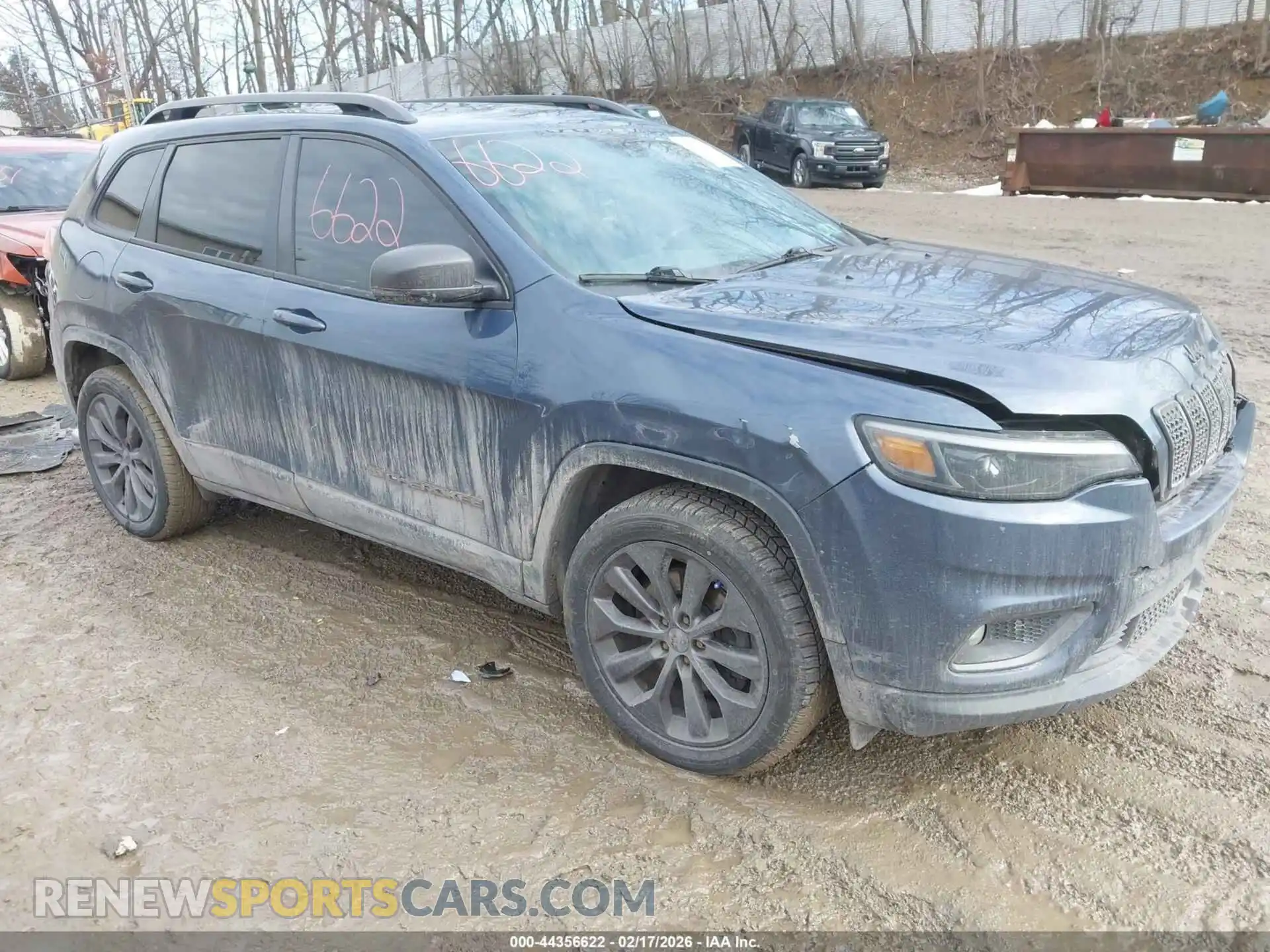 1 Photograph of a damaged car 1C4PJMMX0MD122284 JEEP CHEROKEE 2021