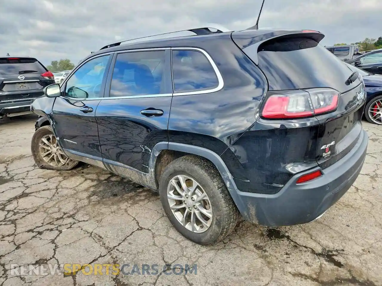 2 Фотография поврежденного автомобиля 1C4PJMMX0MD134063 JEEP CHEROKEE 2021