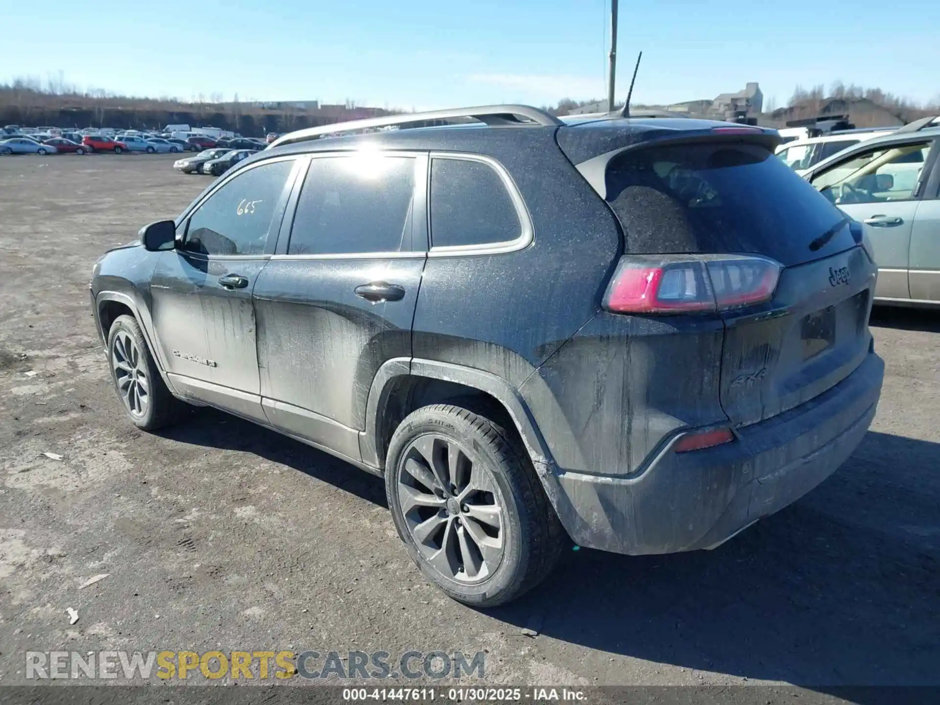 3 Photograph of a damaged car 1C4PJMMX0MD146035 JEEP CHEROKEE 2021