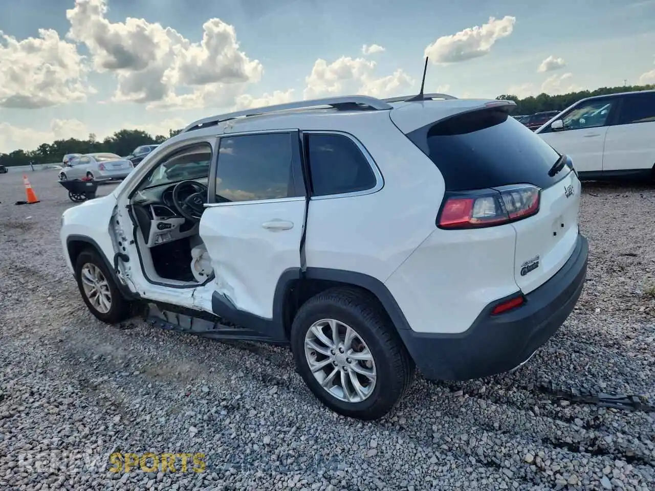 2 Photograph of a damaged car 1C4PJMMX1MD222636 JEEP CHEROKEE 2021