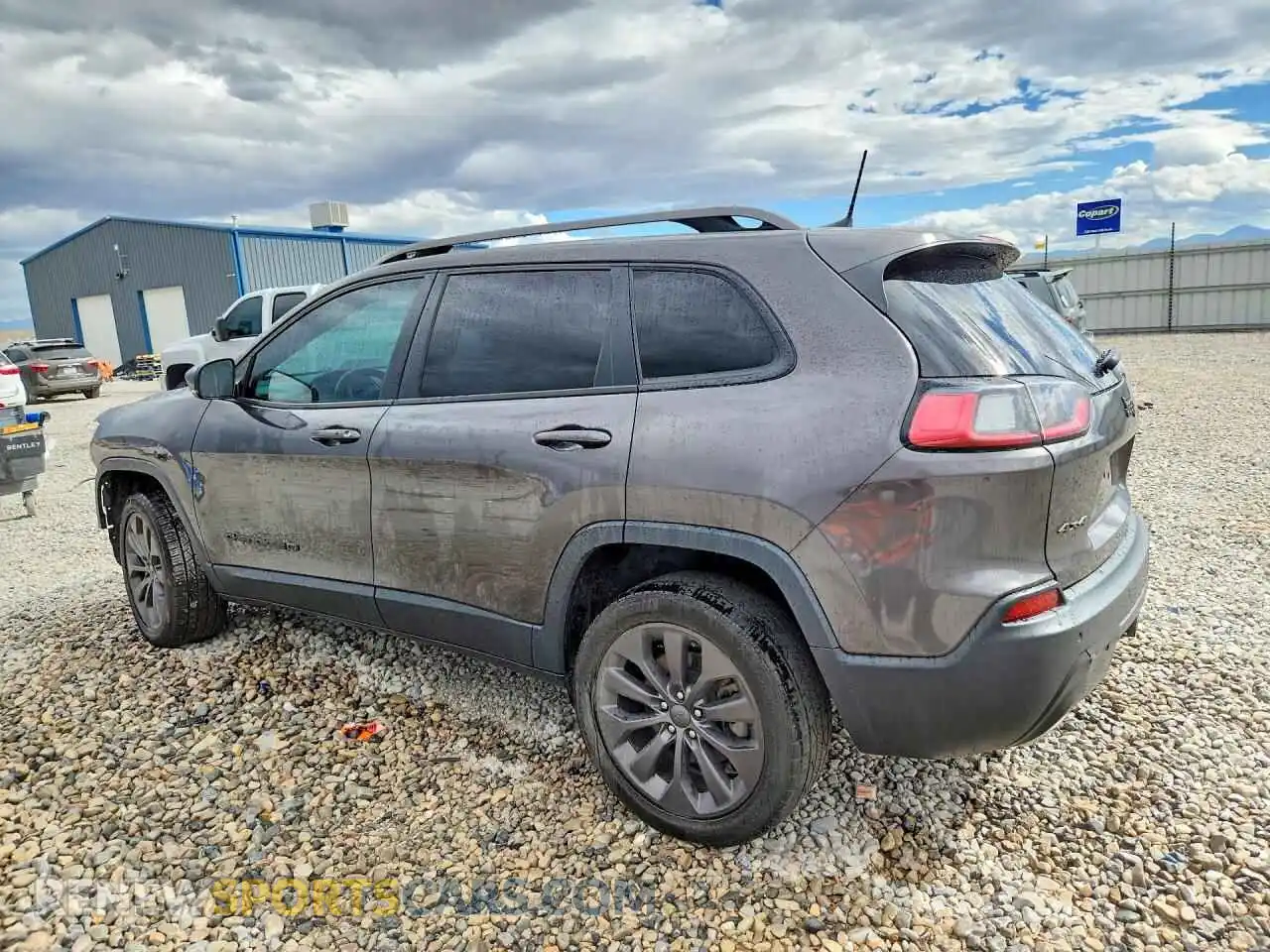 2 Photograph of a damaged car 1C4PJMMX3MD106449 JEEP CHEROKEE 2021
