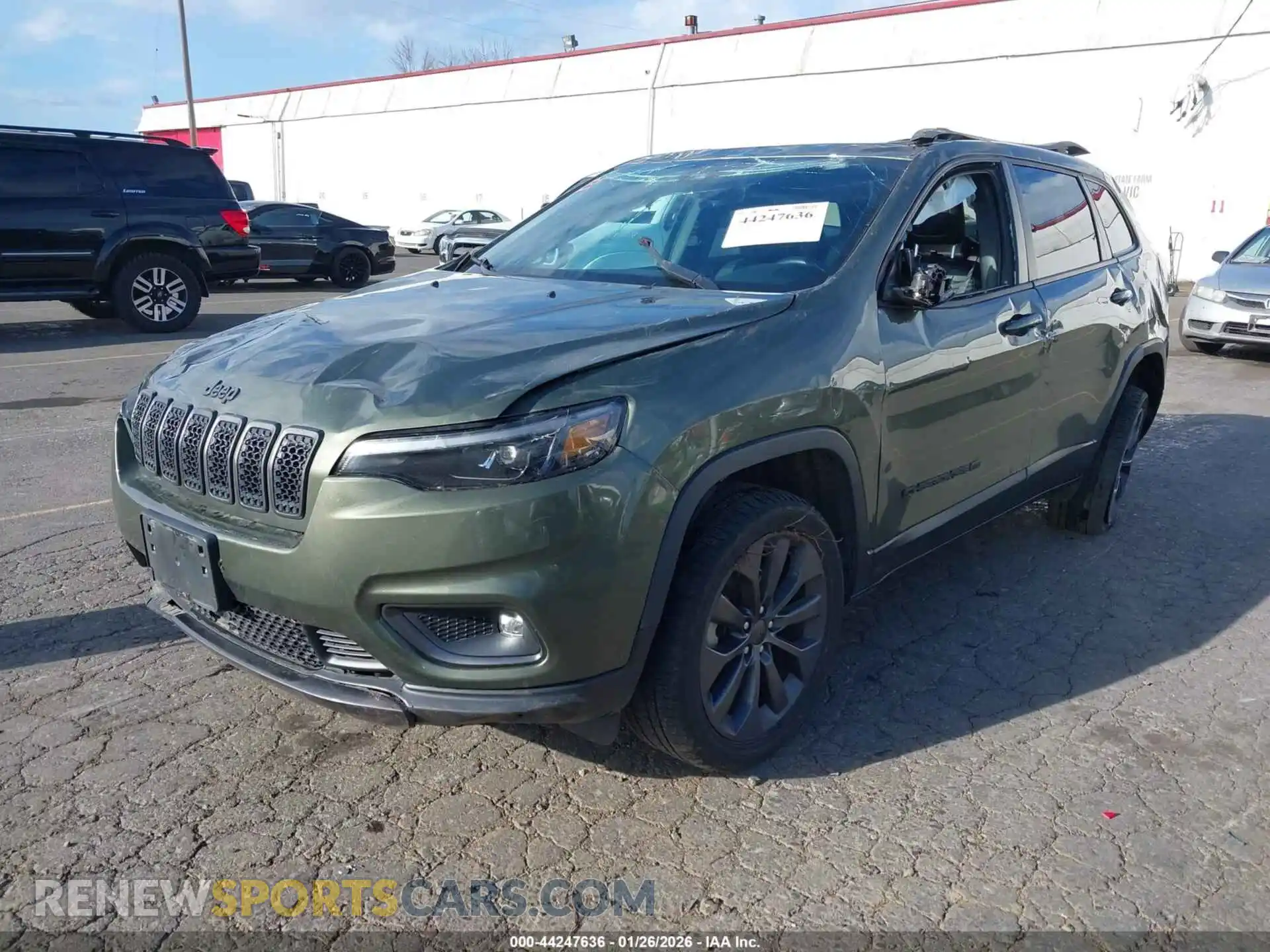 2 Photograph of a damaged car 1C4PJMMX4MD126533 JEEP CHEROKEE 2021
