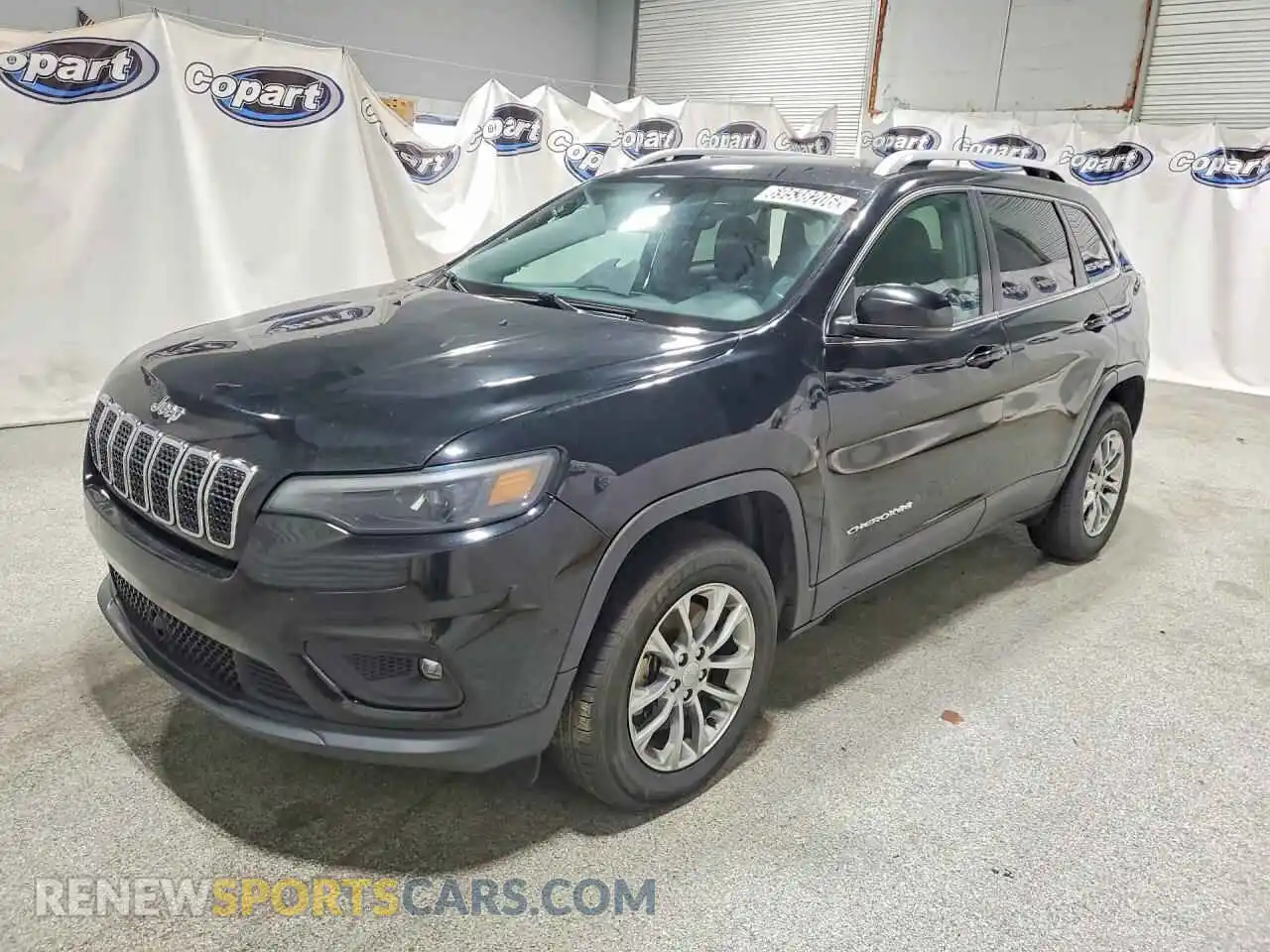 1 Photograph of a damaged car 1C4PJMMX6MD105683 JEEP CHEROKEE 2021