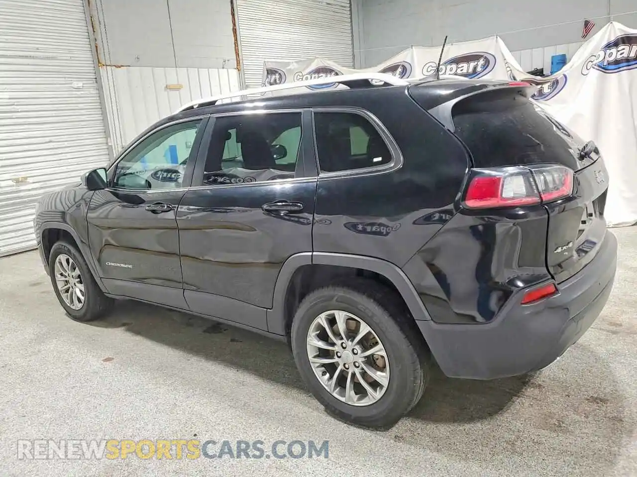2 Photograph of a damaged car 1C4PJMMX6MD105683 JEEP CHEROKEE 2021