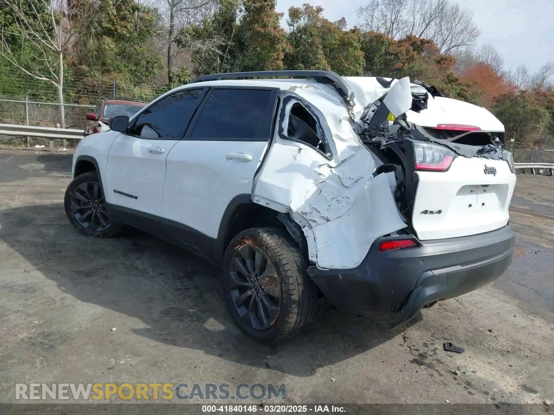 3 Photograph of a damaged car 1C4PJMMX6MD148808 JEEP CHEROKEE 2021