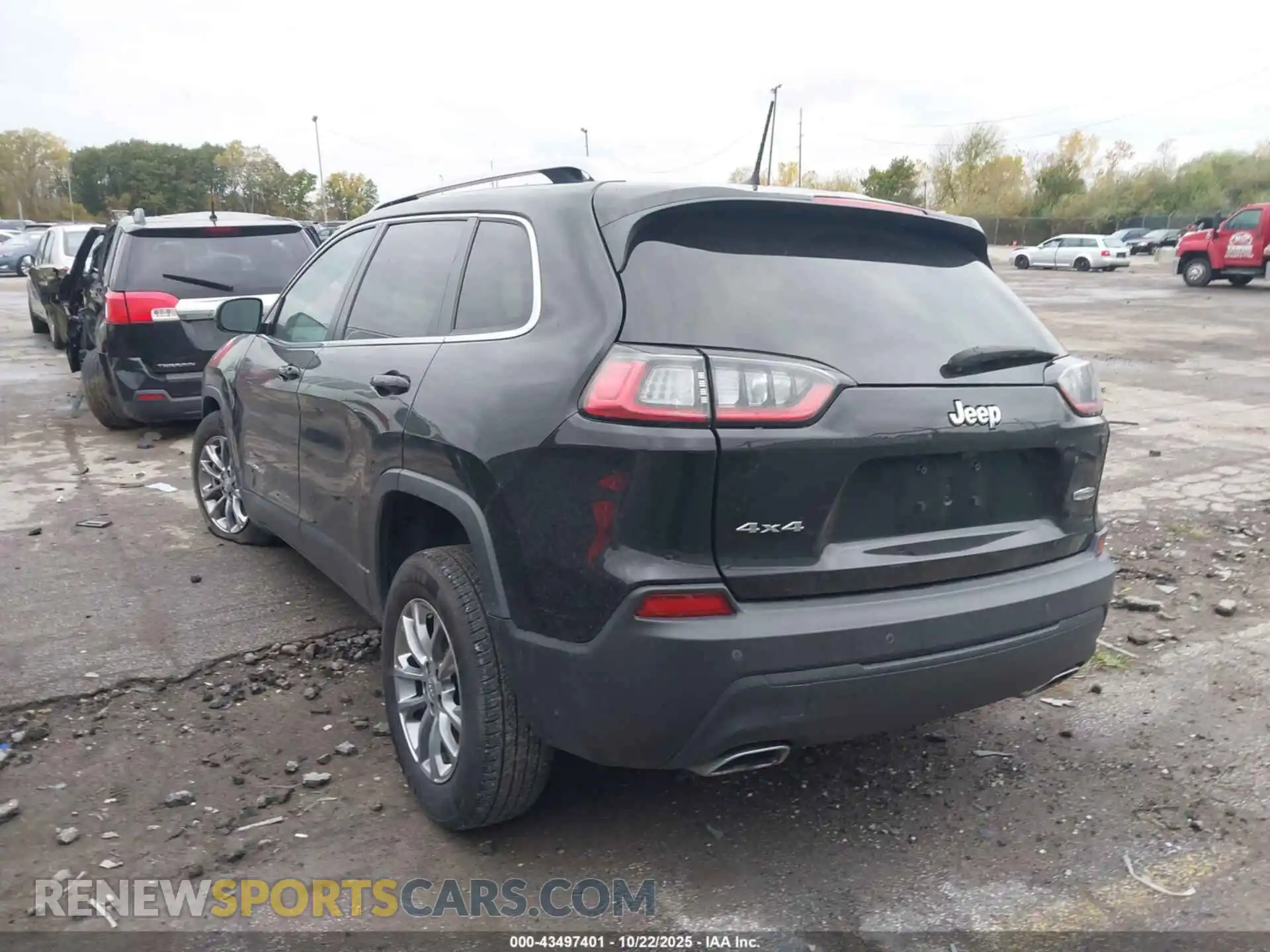 3 Photograph of a damaged car 1C4PJMMX6MD234460 JEEP CHEROKEE 2021