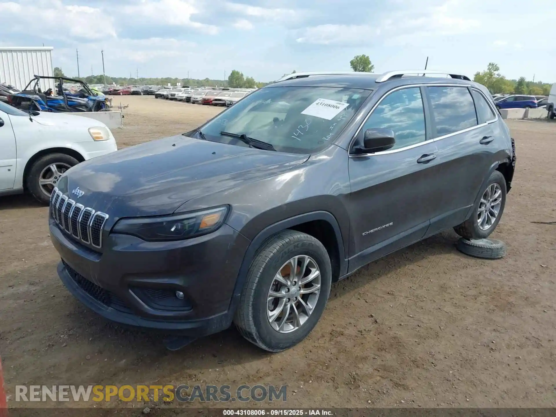 2 Фотография поврежденного автомобиля 1C4PJMMX8MD143058 JEEP CHEROKEE 2021