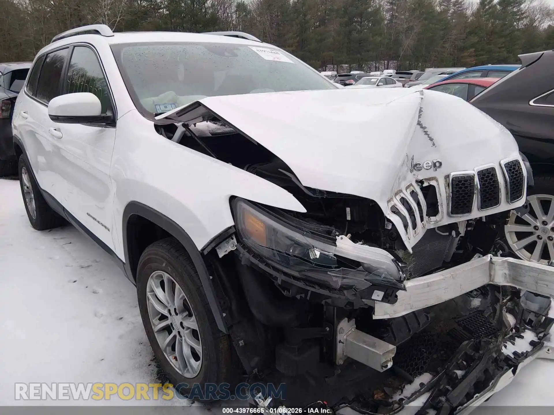 1 Photograph of a damaged car 1C4PJMMX8MD175573 JEEP CHEROKEE 2021