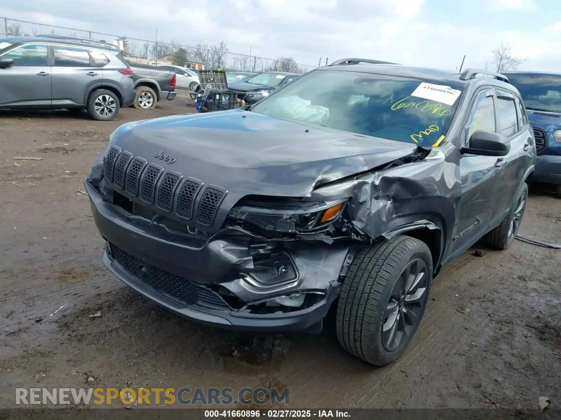 2 Photograph of a damaged car 1C4PJMMX9MD186078 JEEP CHEROKEE 2021