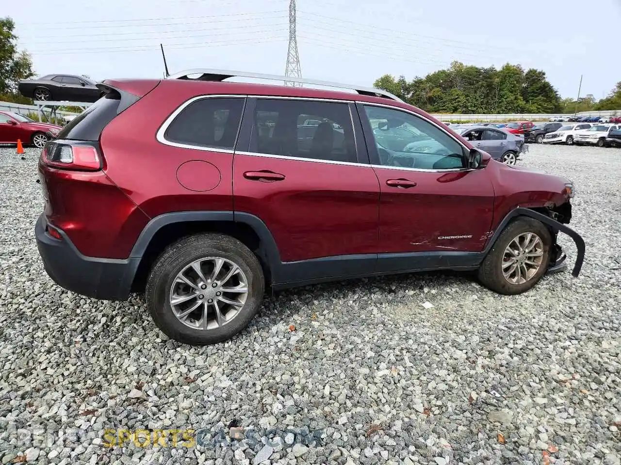3 Photograph of a damaged car 1C4PJMMXXMD167409 JEEP CHEROKEE 2021