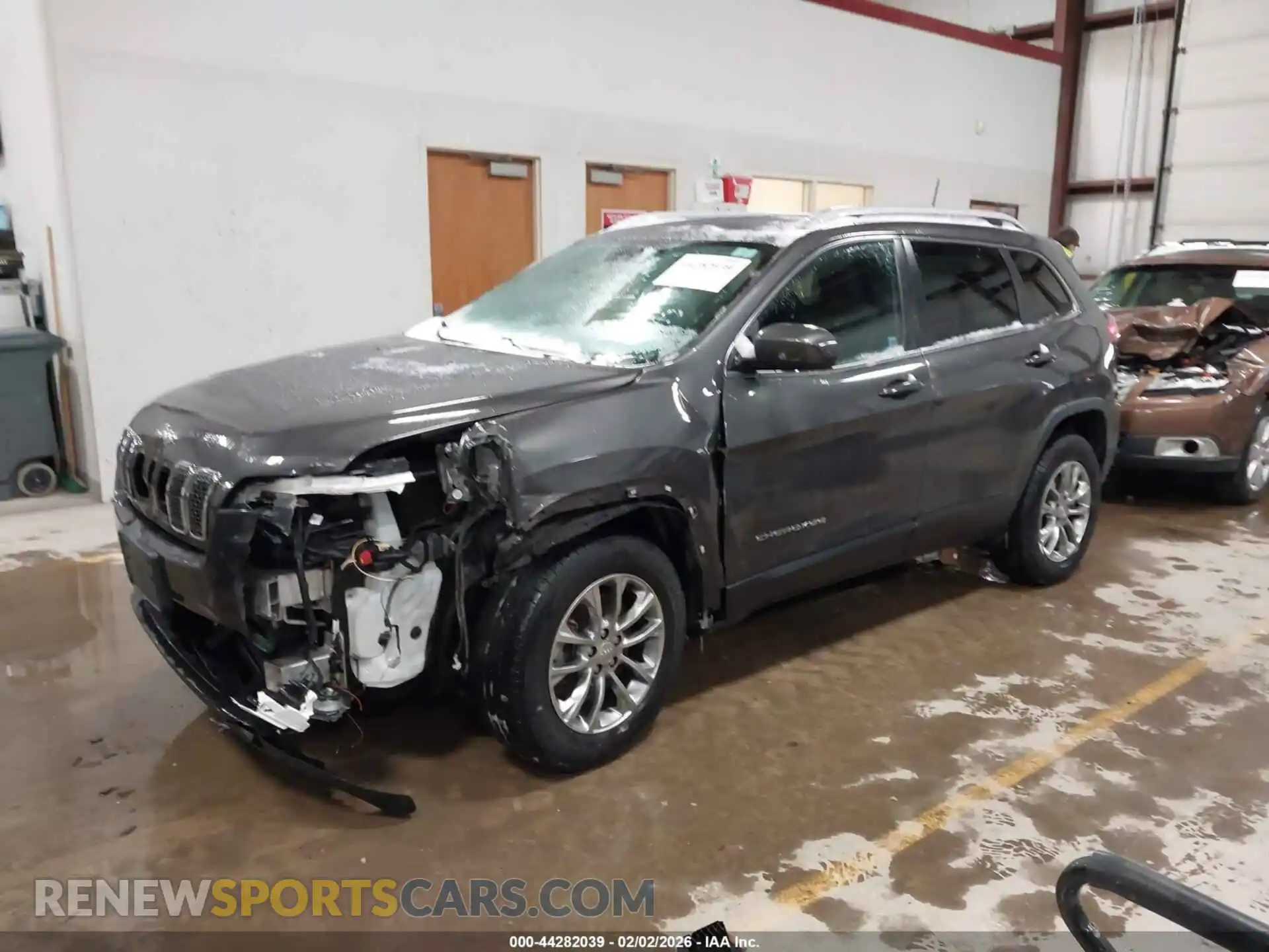 2 Photograph of a damaged car 1C4PJMMXXMD175106 JEEP CHEROKEE 2021