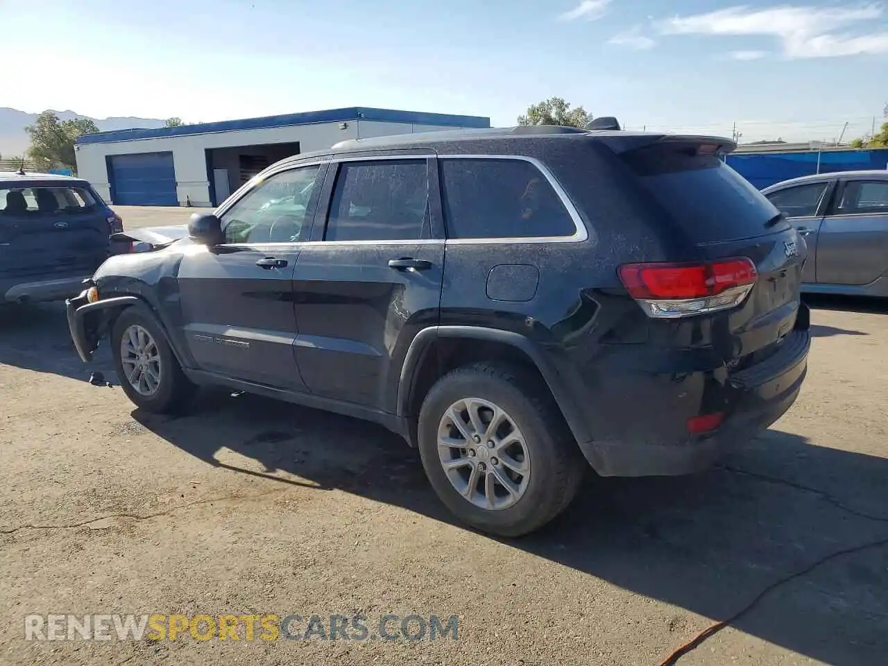 2 Photograph of a damaged car 1C4RJEAG4MC812760 JEEP CHEROKEE 2021