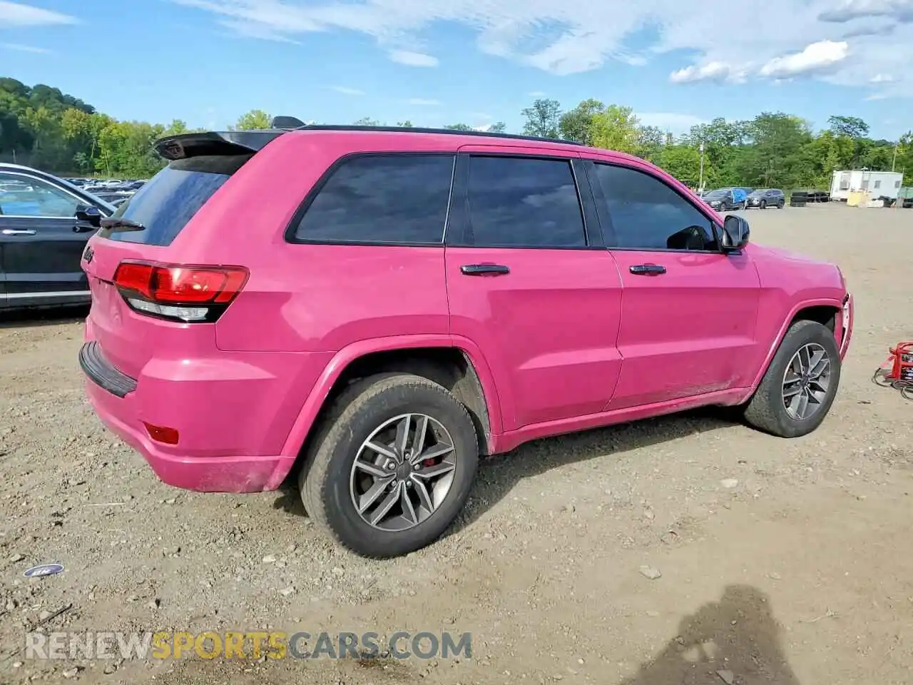 3 Photograph of a damaged car 1C4RJFAG0MC809599 JEEP CHEROKEE 2021