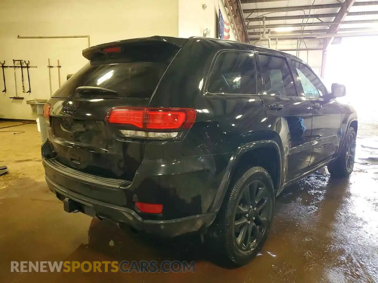 3 Photograph of a damaged car 1C4RJFAG3MC537579 JEEP CHEROKEE 2021