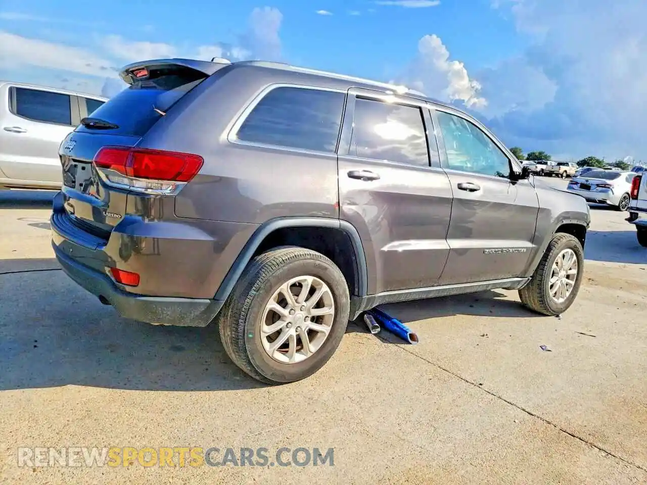 3 Photograph of a damaged car 1C4RJFAG3MC777649 JEEP CHEROKEE 2021