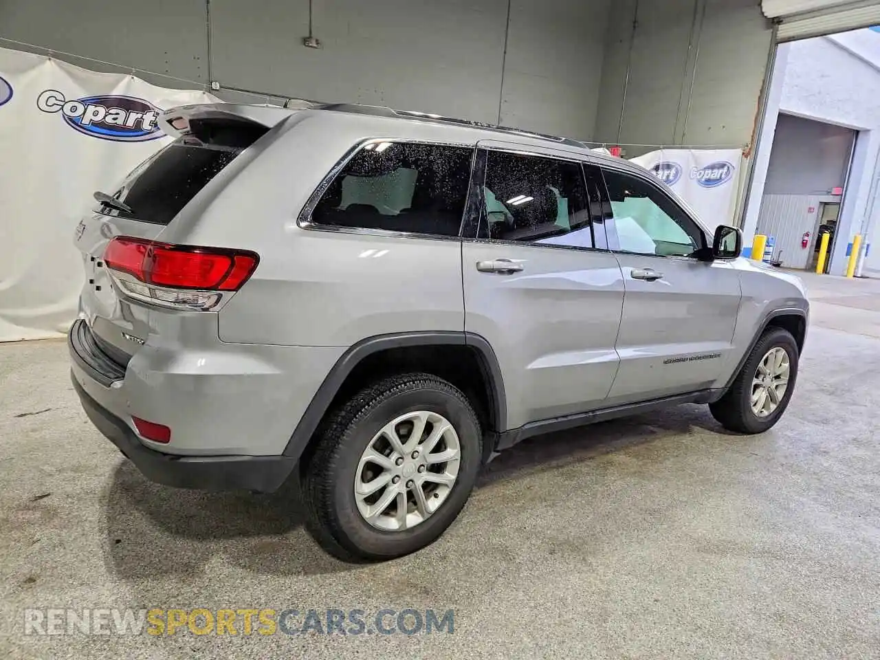 3 Photograph of a damaged car 1C4RJFAG4MC646911 JEEP CHEROKEE 2021
