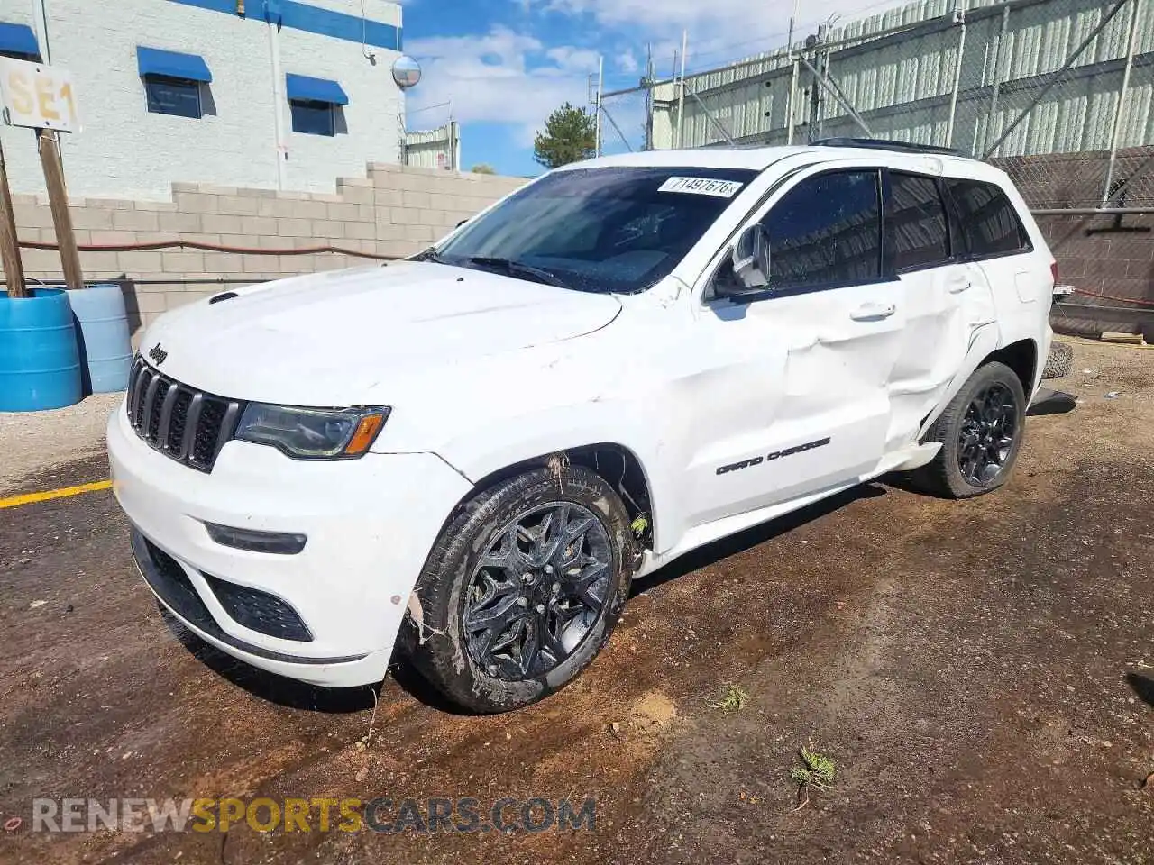 1 Photograph of a damaged car 1C4RJFBG0MC730948 JEEP CHEROKEE 2021