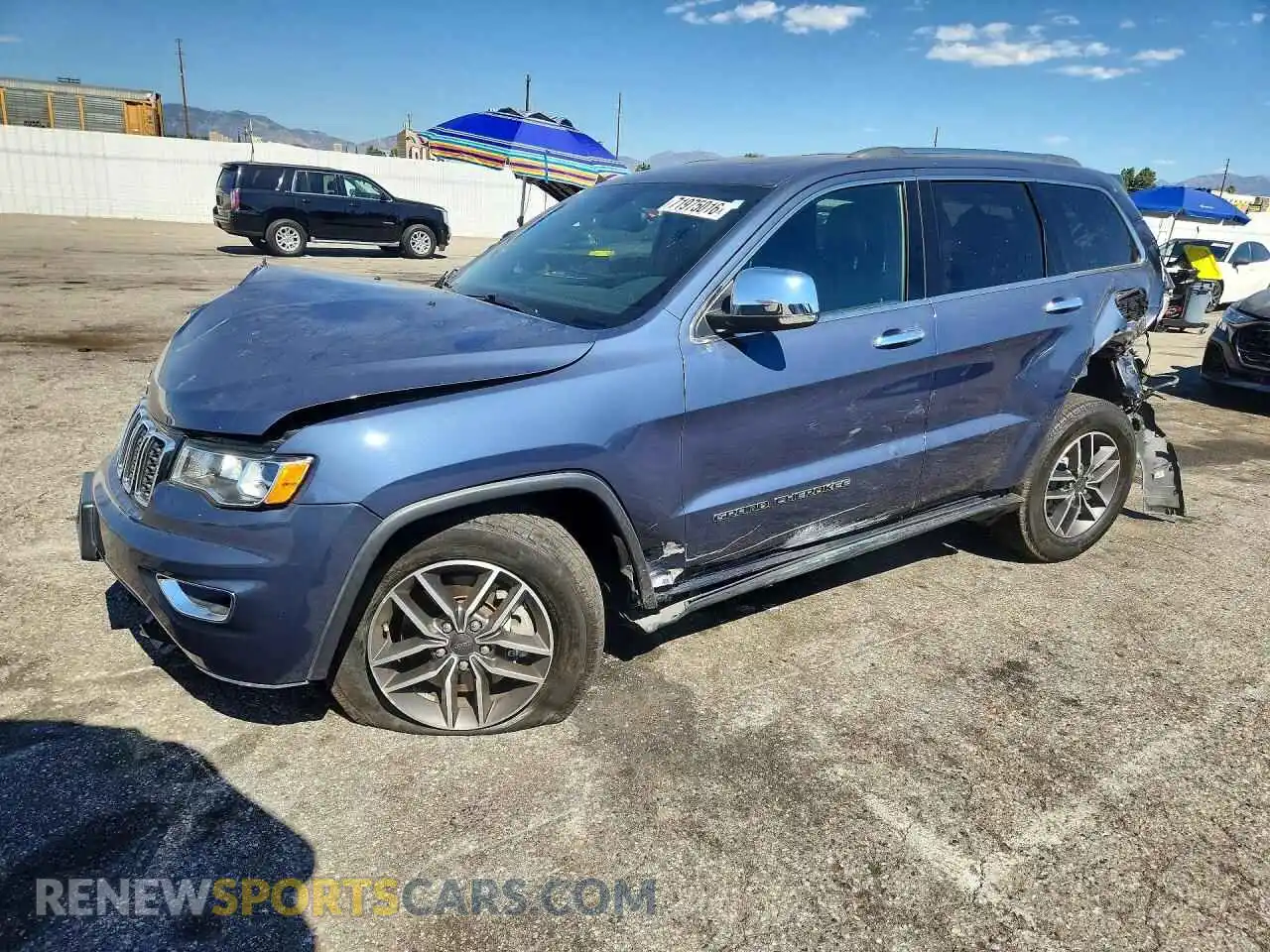 1 Photograph of a damaged car 1C4RJFBG0MC817376 JEEP CHEROKEE 2021