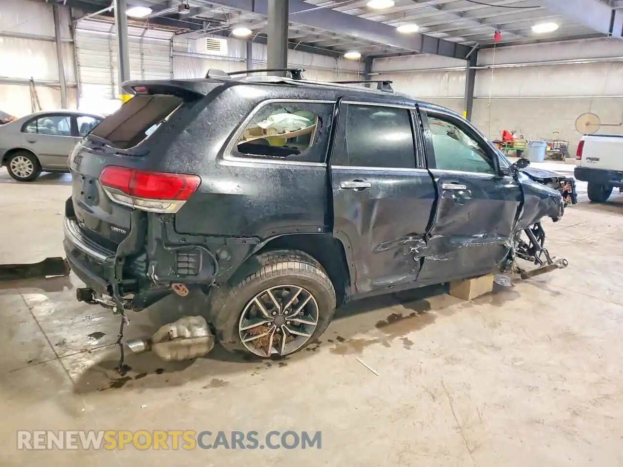 3 Photograph of a damaged car 1C4RJFBG2MC674429 JEEP CHEROKEE 2021