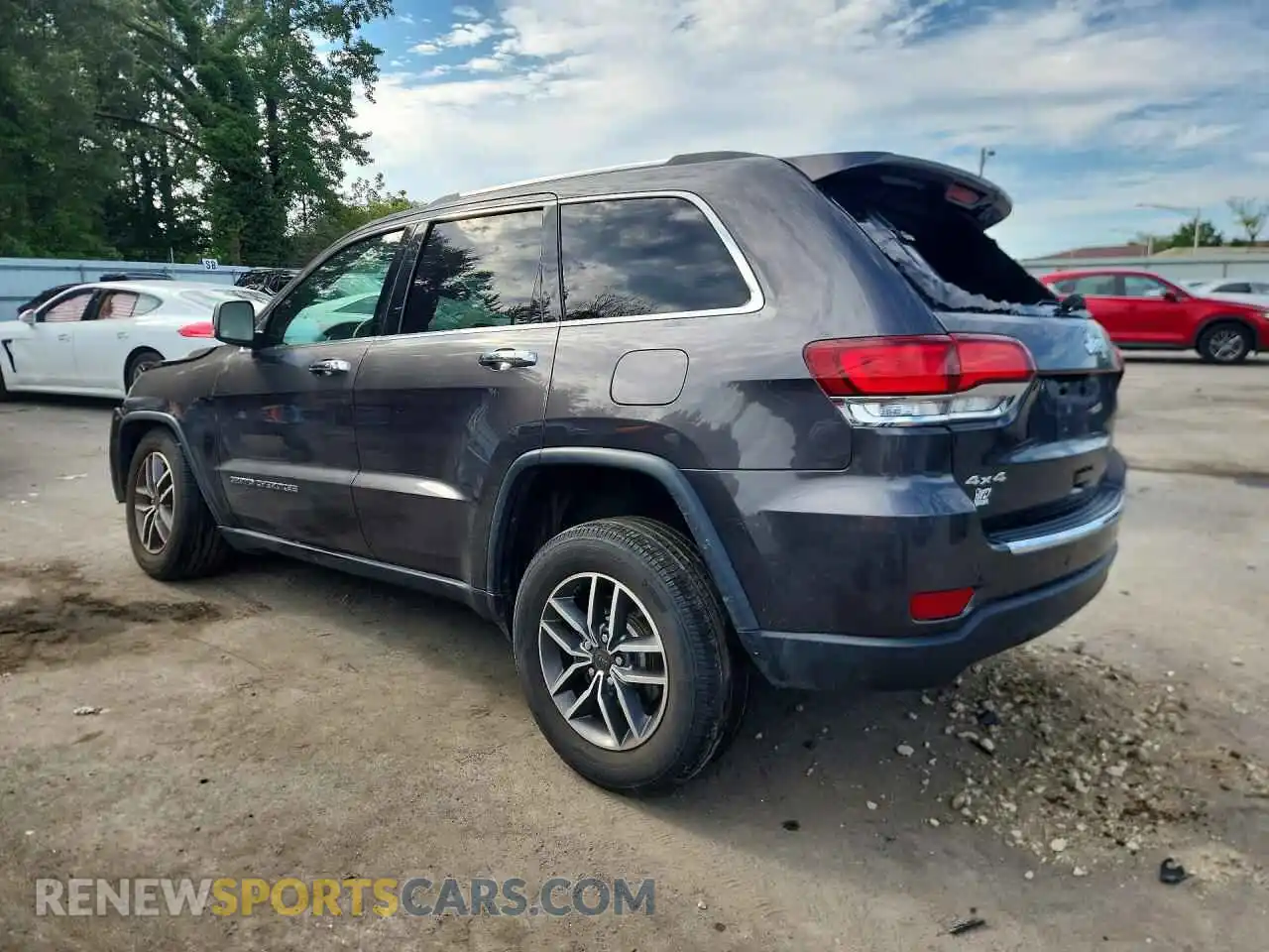 2 Photograph of a damaged car 1C4RJFBG3MC701086 JEEP CHEROKEE 2021