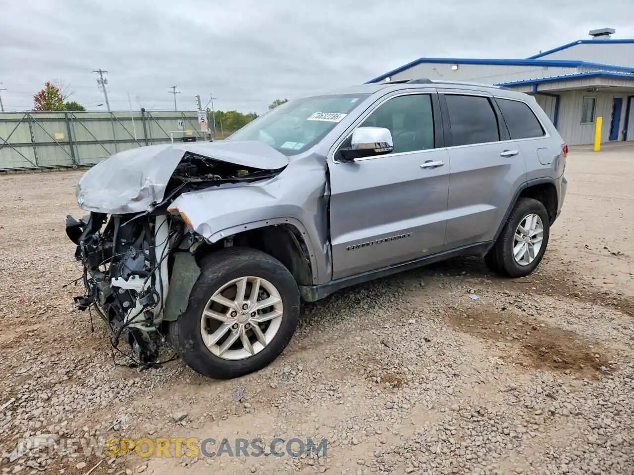 1 Photograph of a damaged car 1C4RJFBG4MC538125 JEEP CHEROKEE 2021