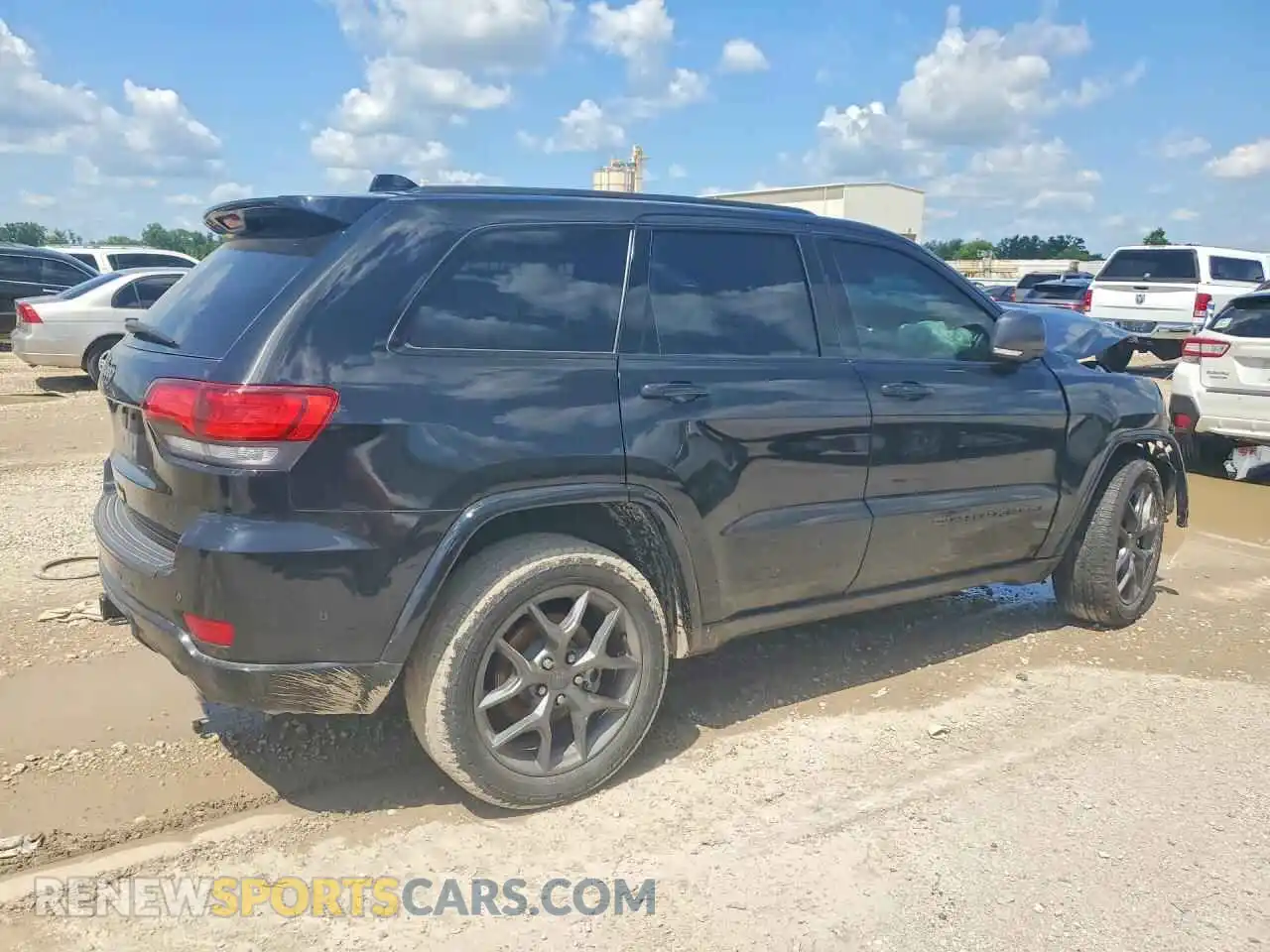 3 Photograph of a damaged car 1C4RJFBG5MC507658 JEEP CHEROKEE 2021