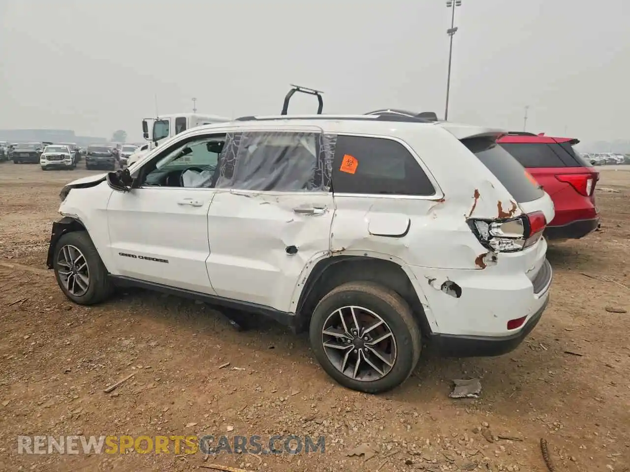 2 Photograph of a damaged car 1C4RJFBG9MC665372 JEEP CHEROKEE 2021