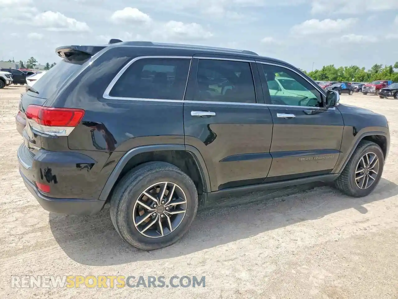 3 Photograph of a damaged car 1C4RJFBG9MC802326 JEEP CHEROKEE 2021