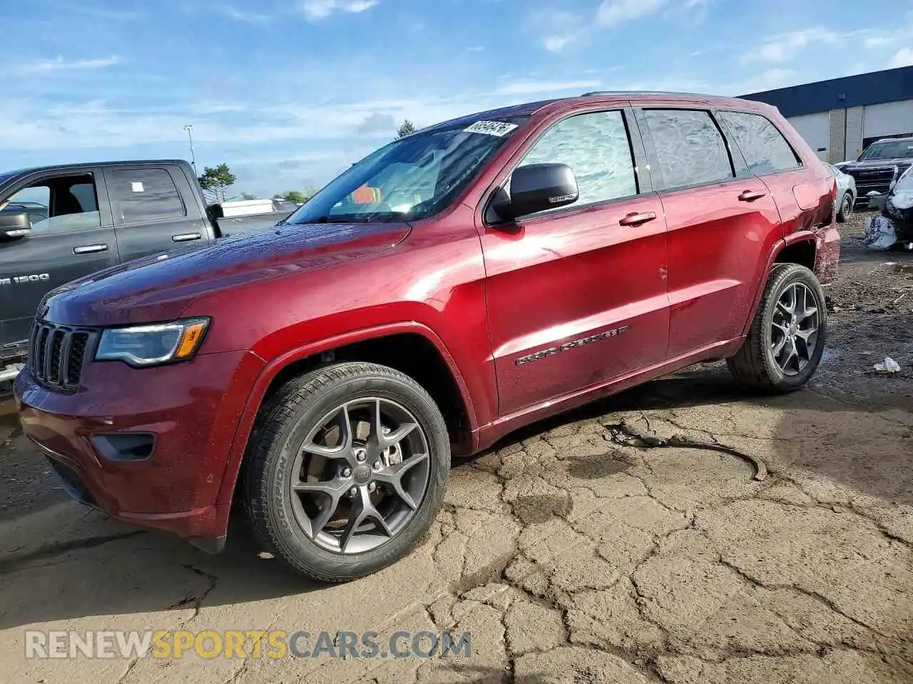 1 Photograph of a damaged car 1C4RJFBGXMC501113 JEEP CHEROKEE 2021